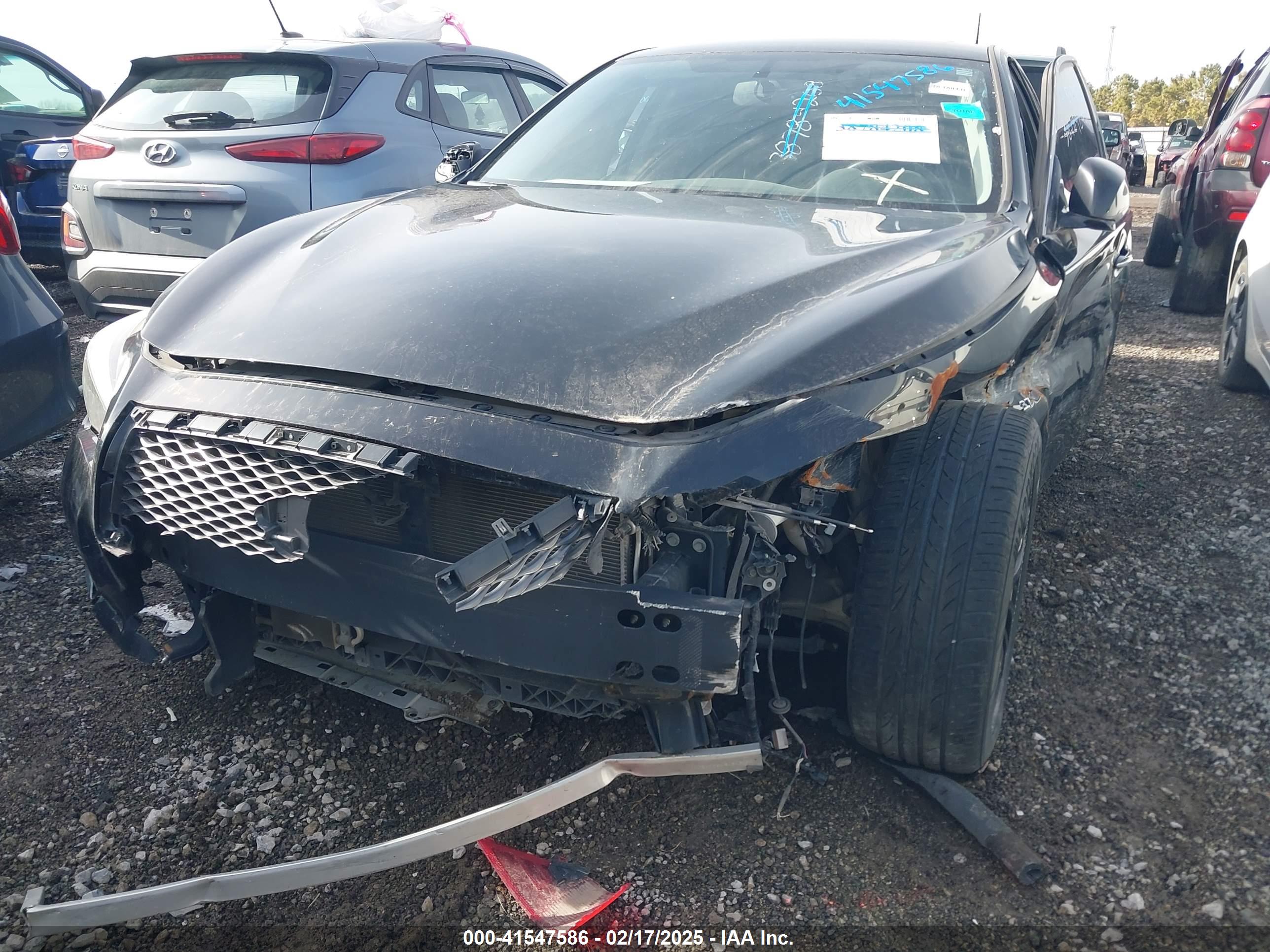INFINITI Q50 image 6