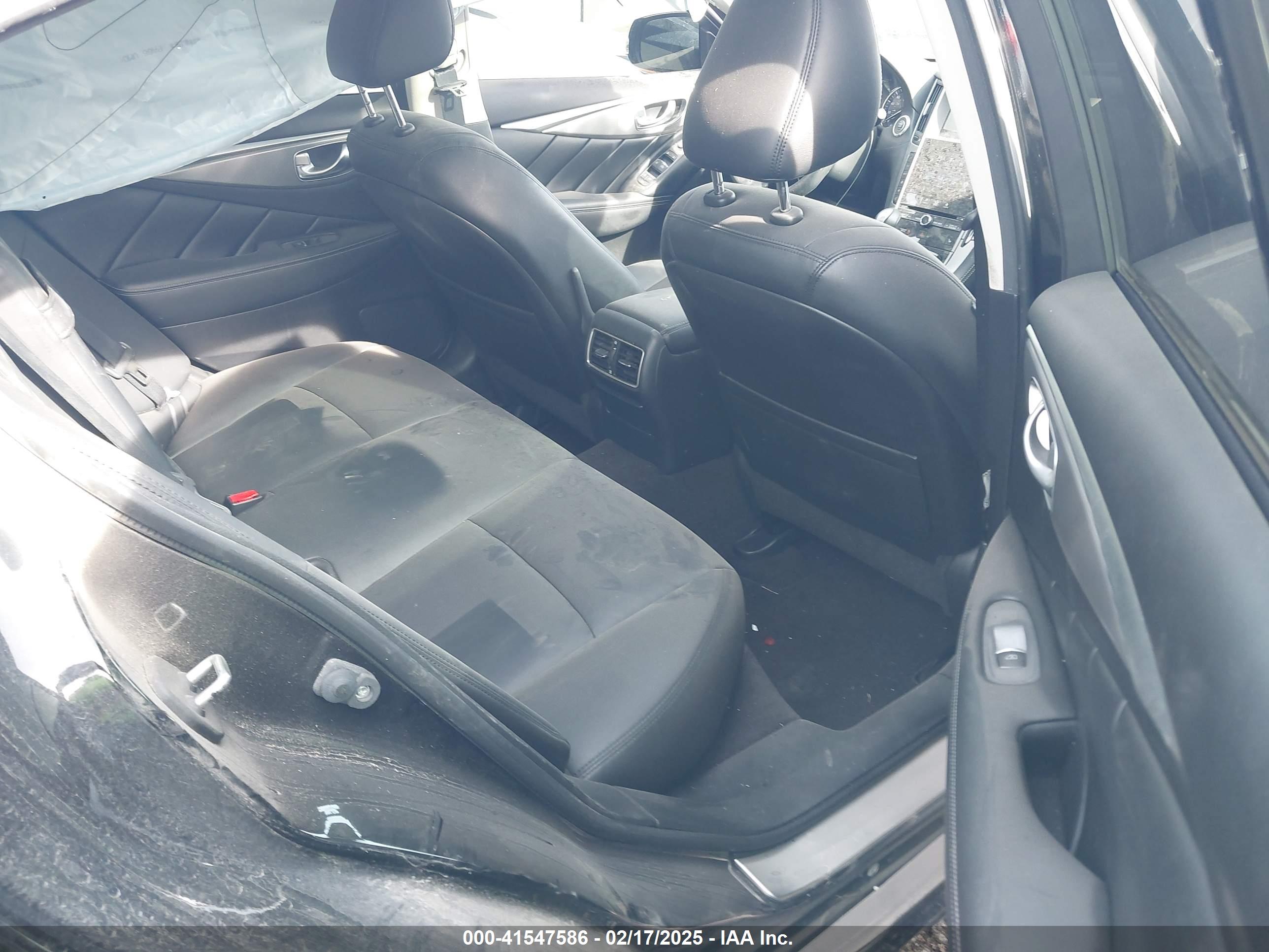 INFINITI Q50 image 8