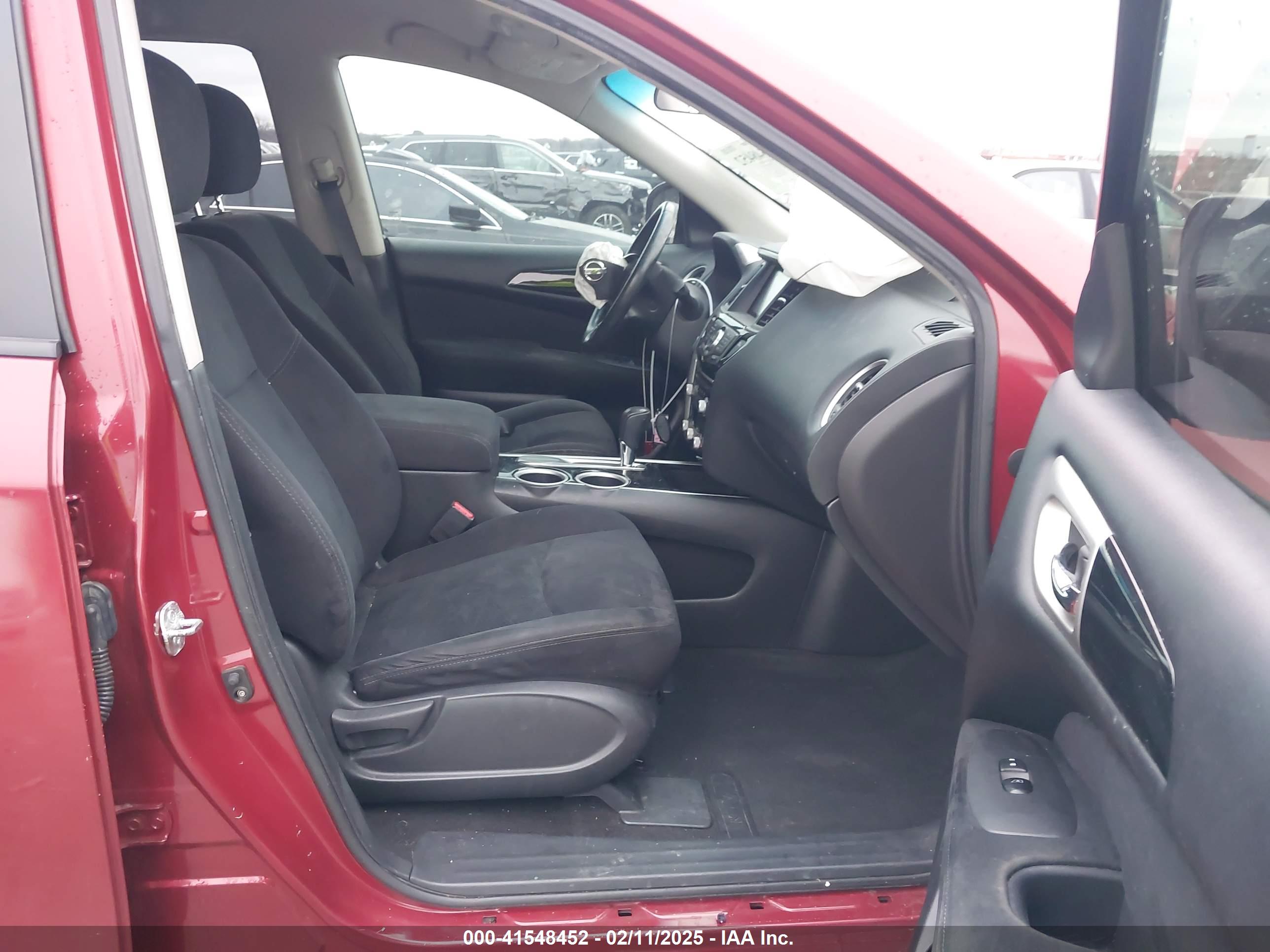 NISSAN PATHFINDER image 5