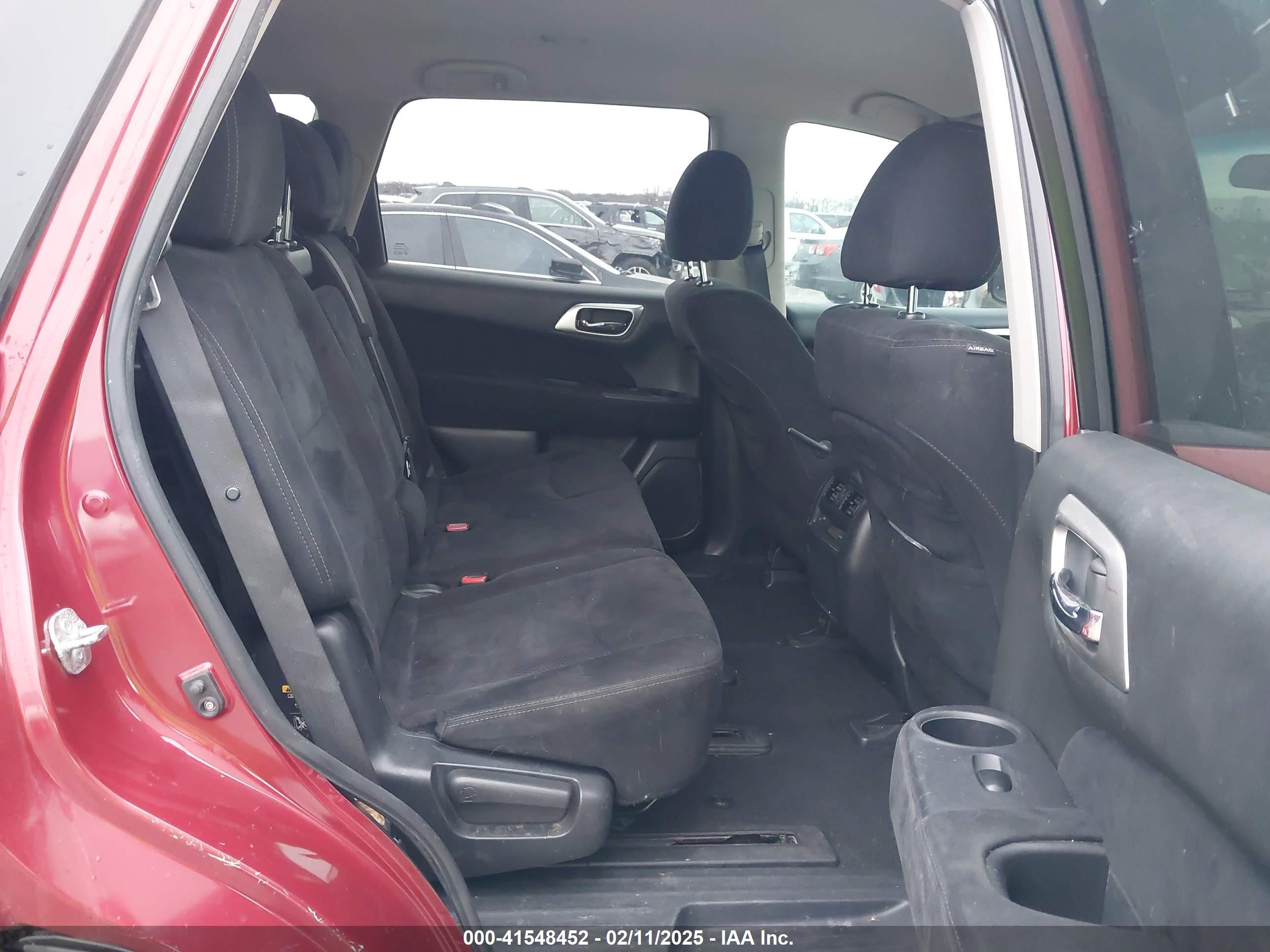 NISSAN PATHFINDER image 8
