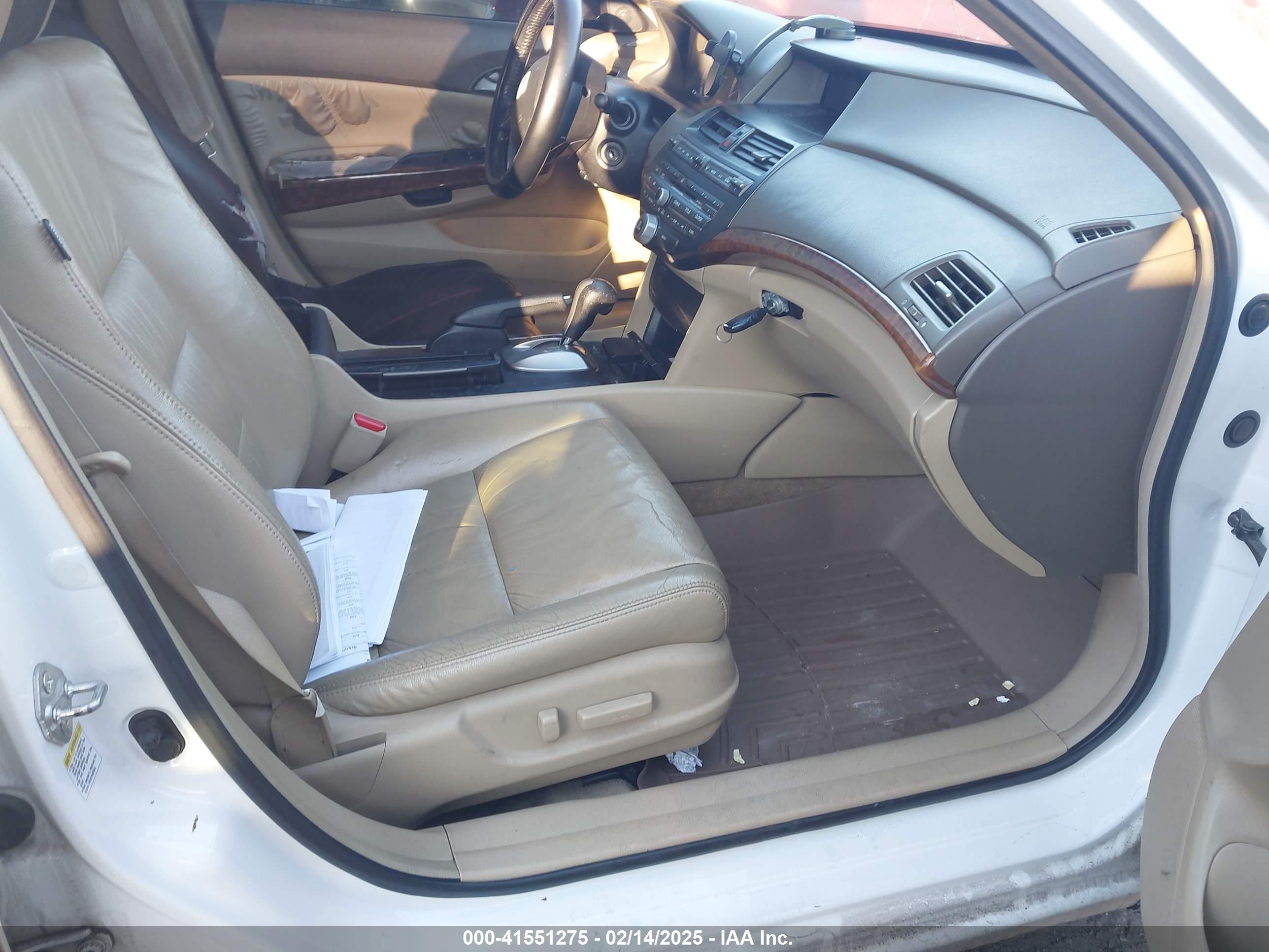 HONDA ACCORD image 5