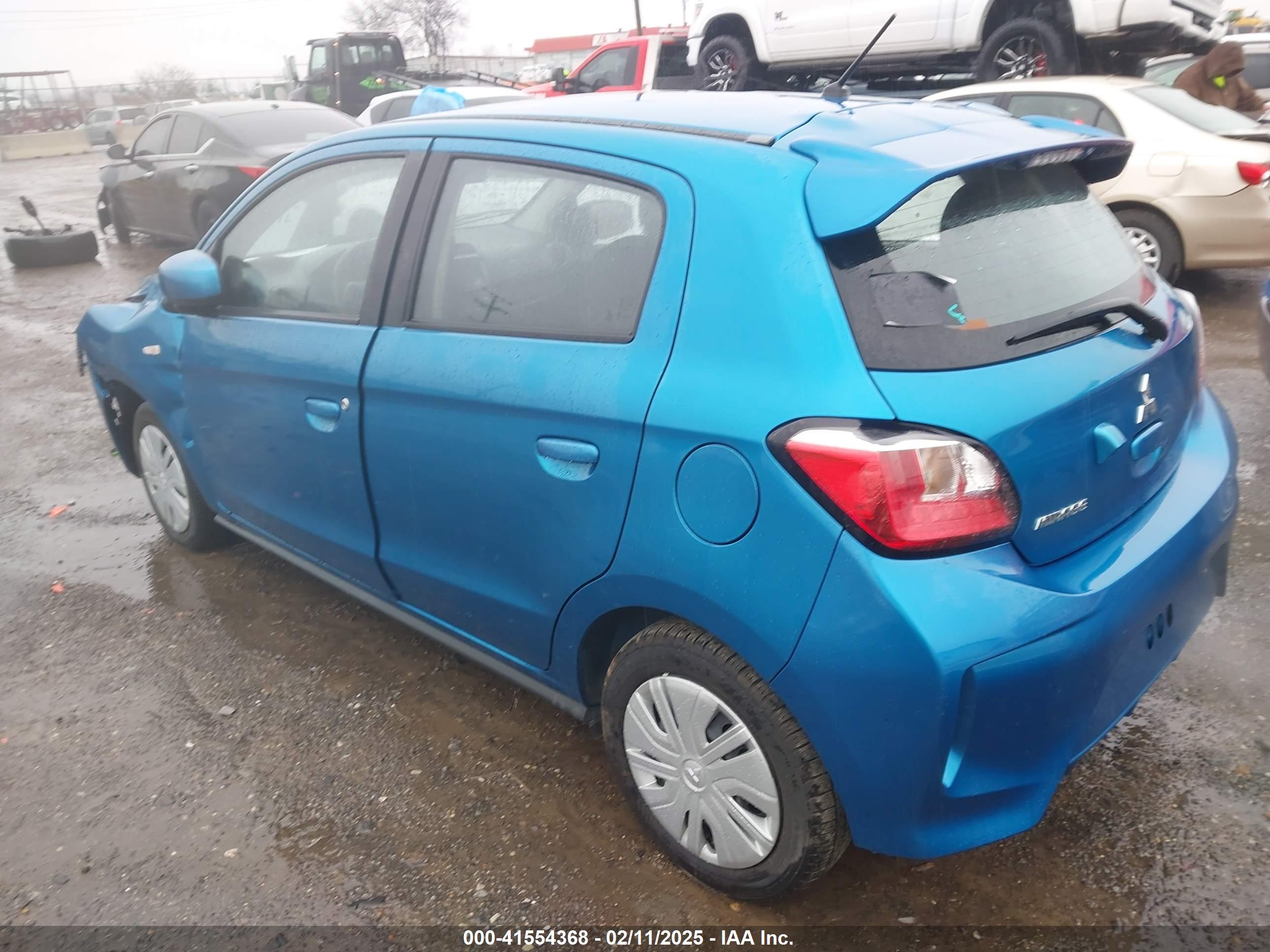 MITSUBISHI MIRAGE image 3