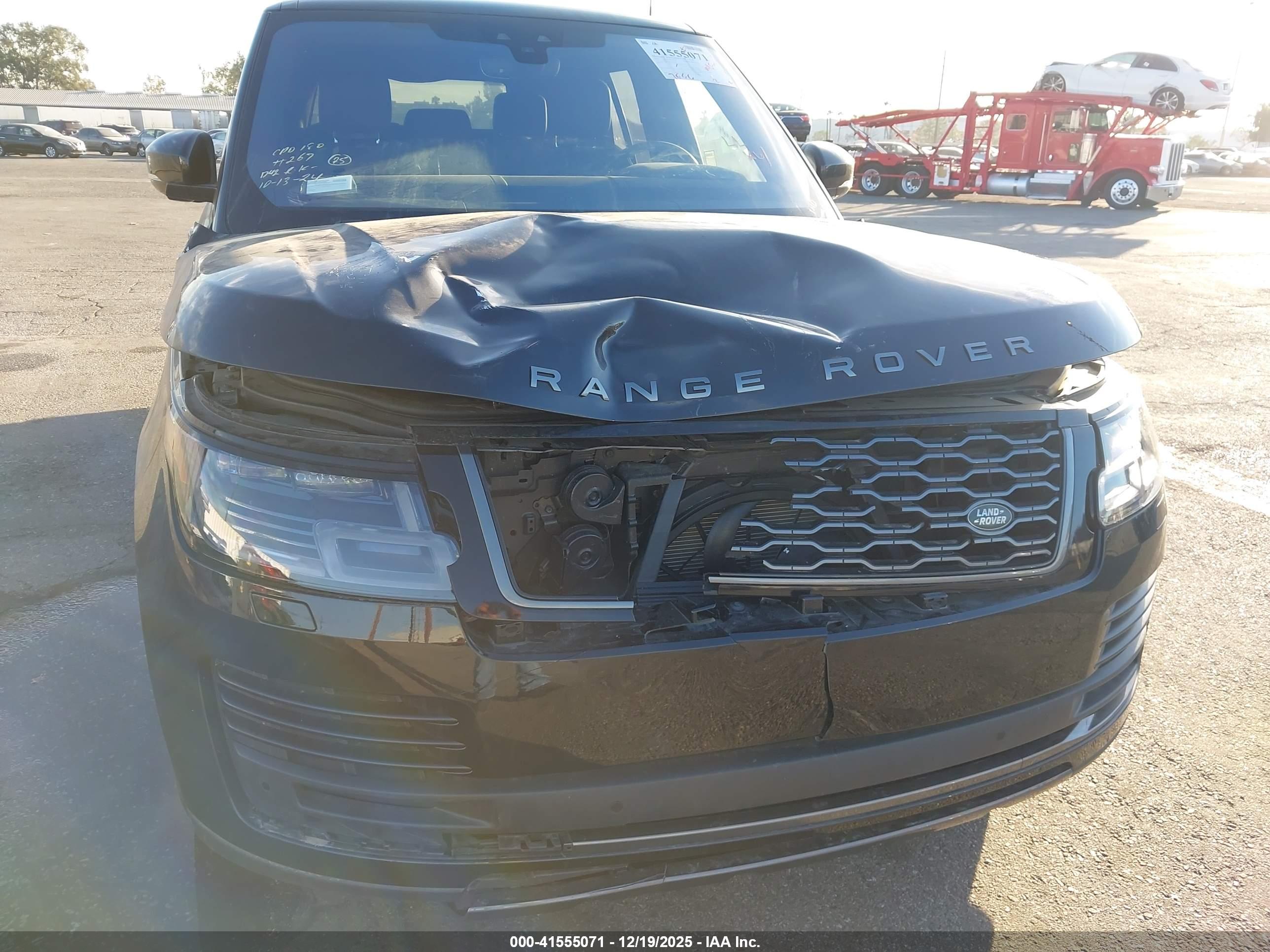 LAND ROVER image 6