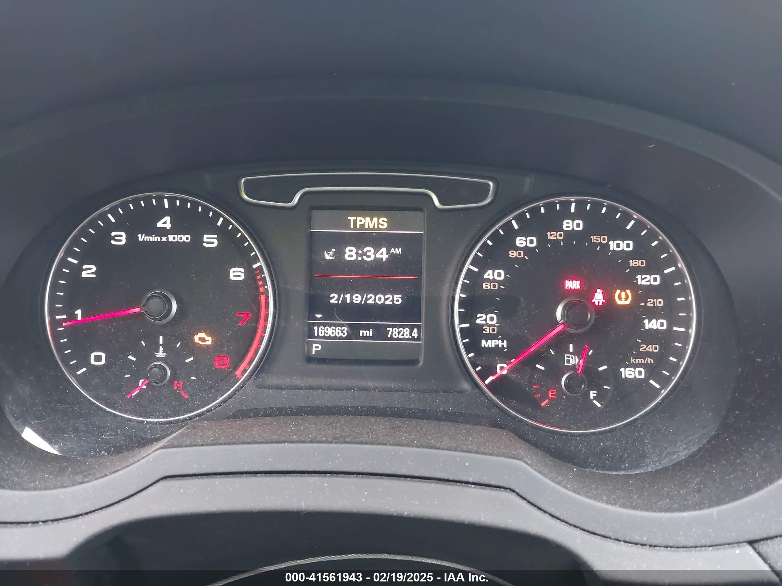 AUDI Q3 image 7