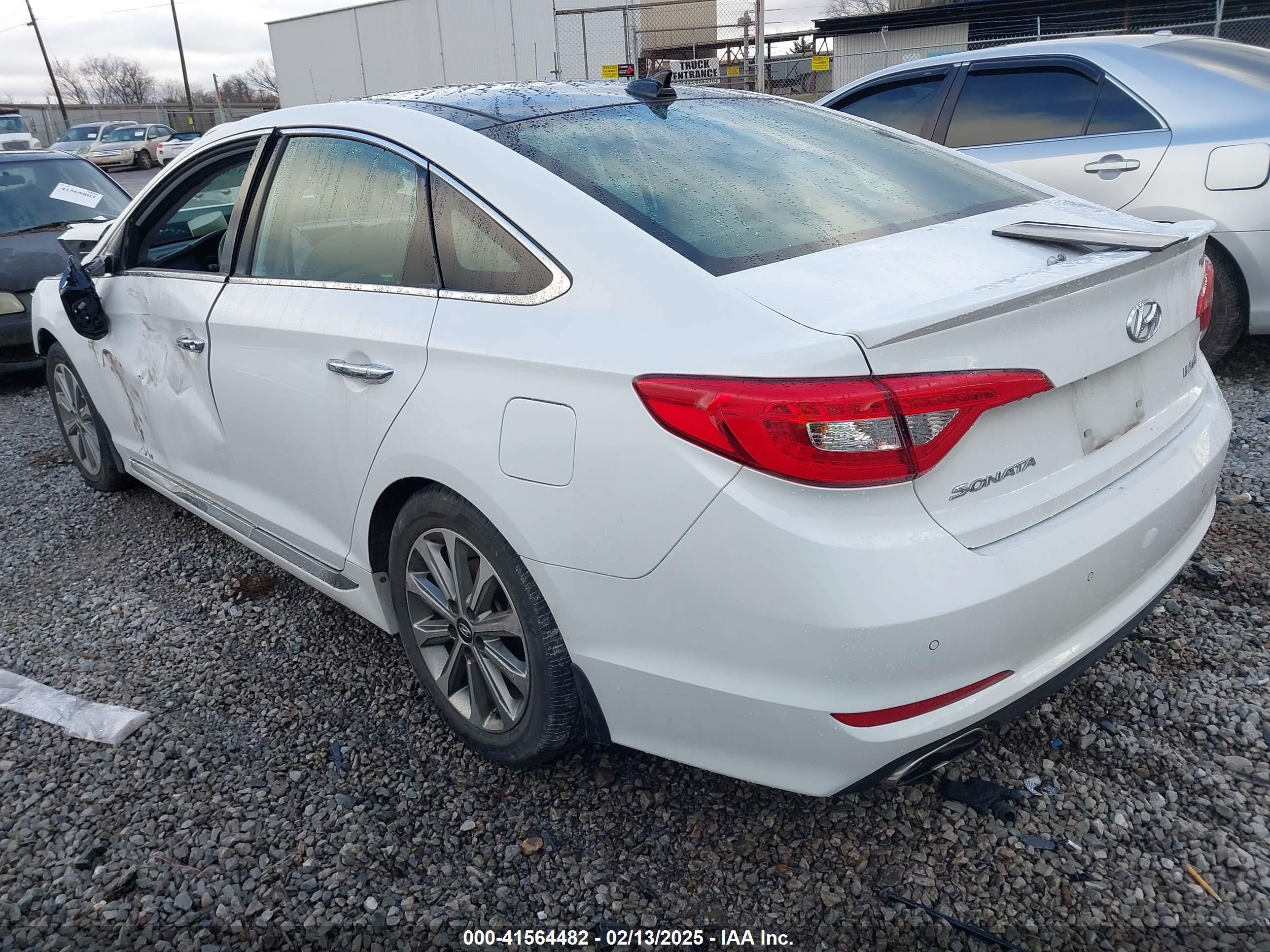 HYUNDAI SONATA image 3