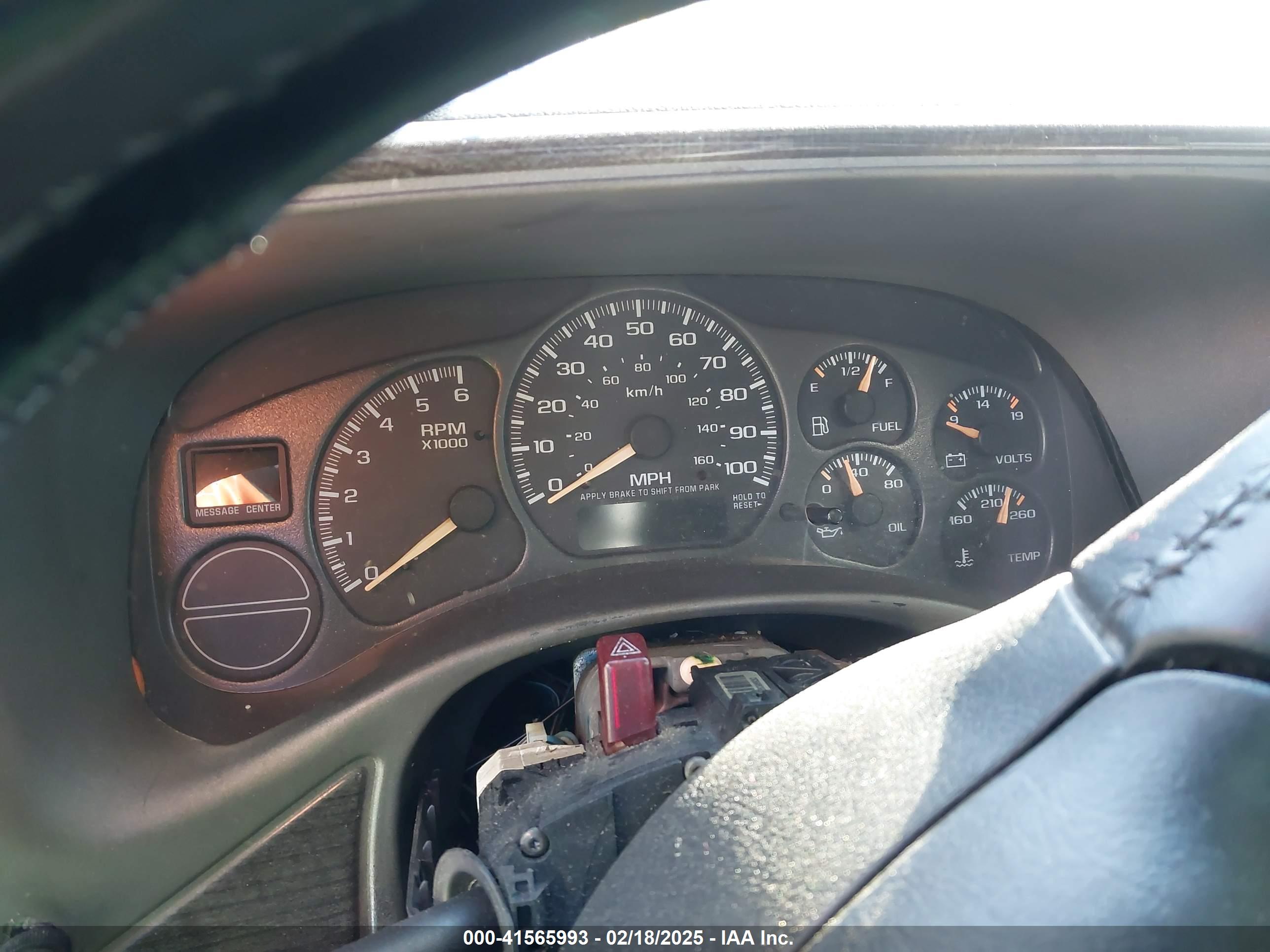 GMC YUKON image 7