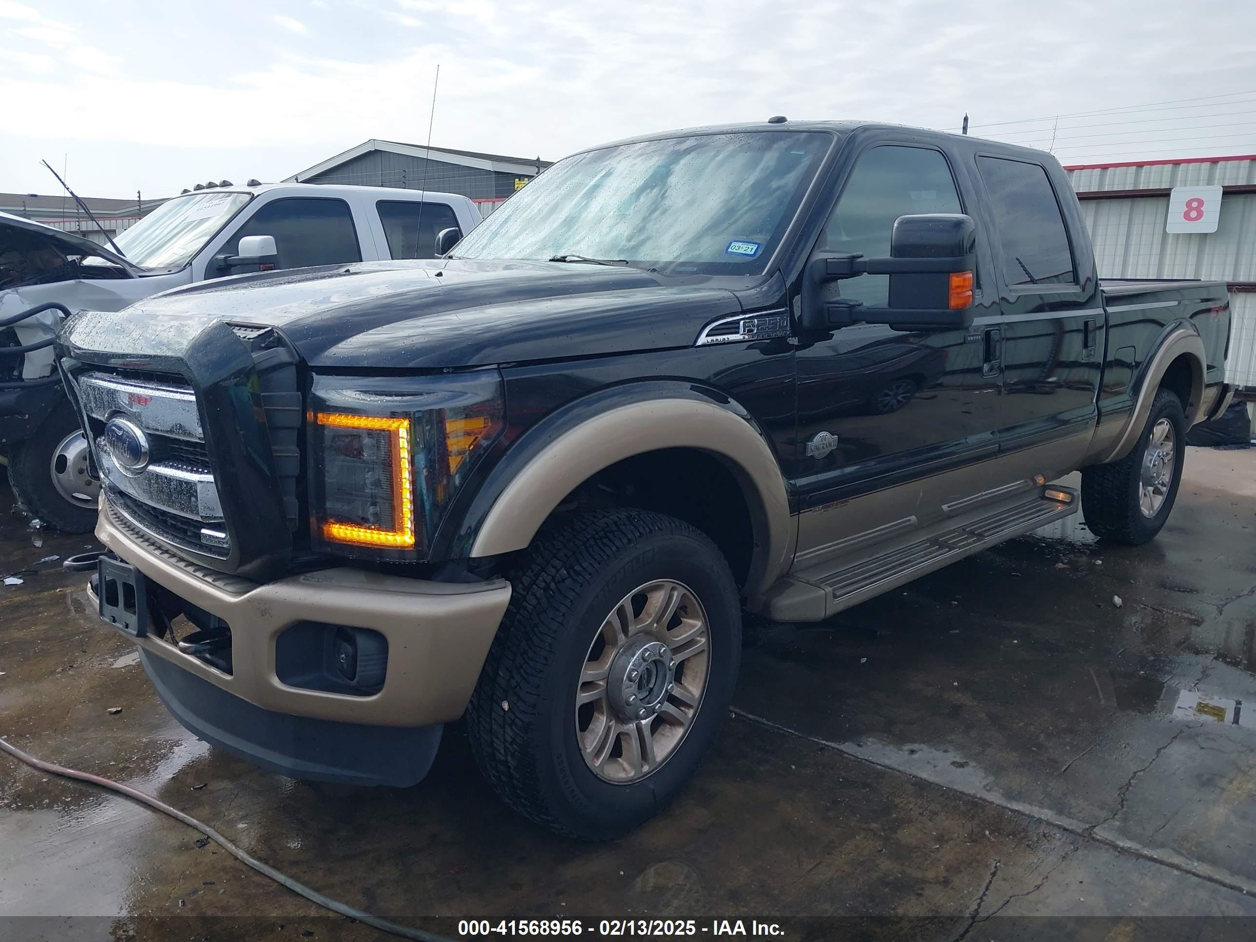 FORD F-250 image 2