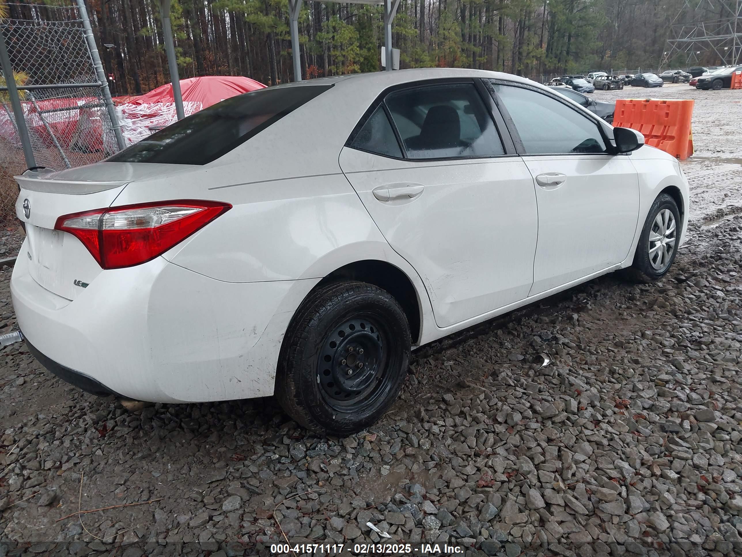 TOYOTA COROLLA image 4