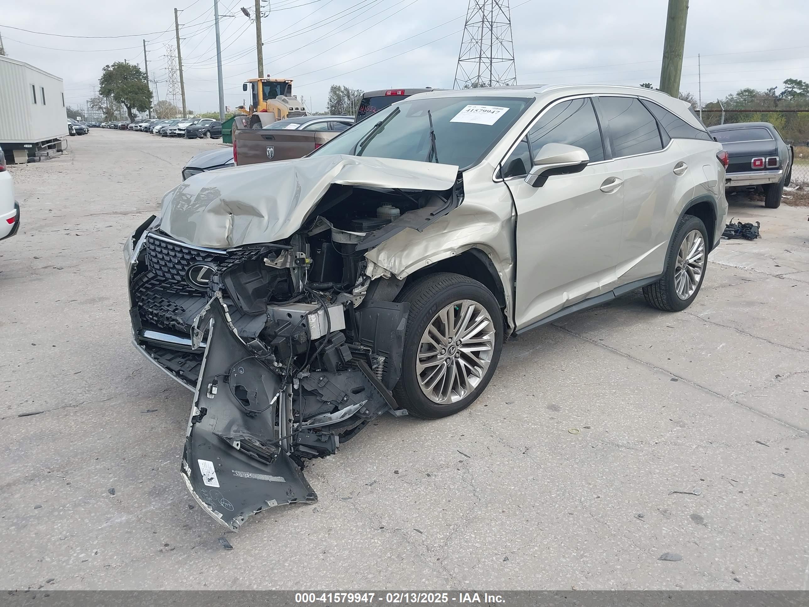 LEXUS RX image 2