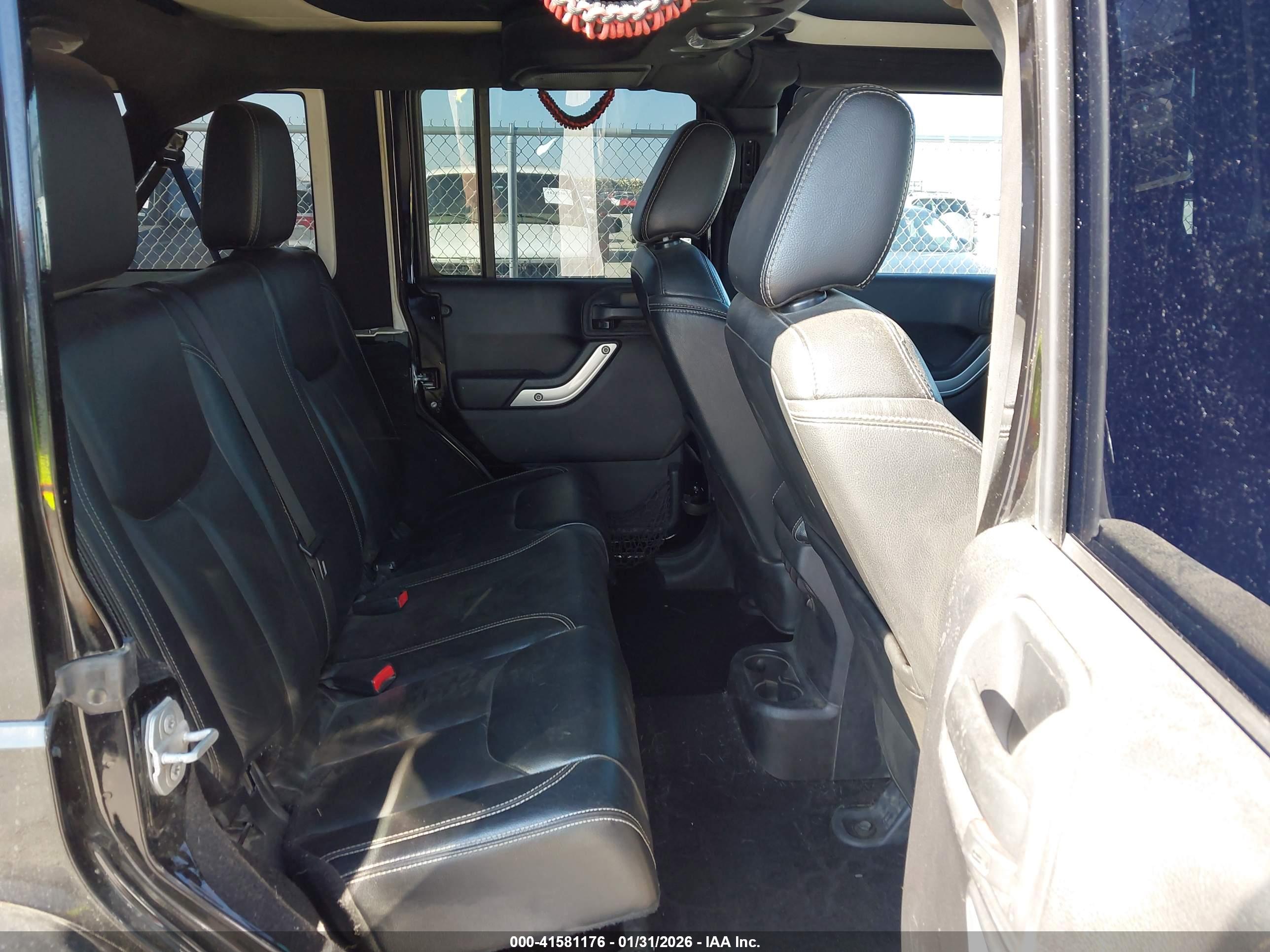 JEEP WRANGLER image 8