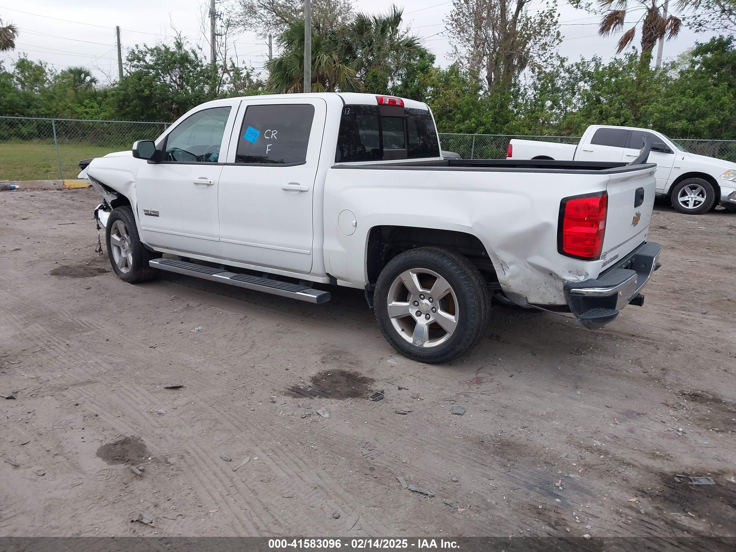 CHEVROLET SILVERADO image 3