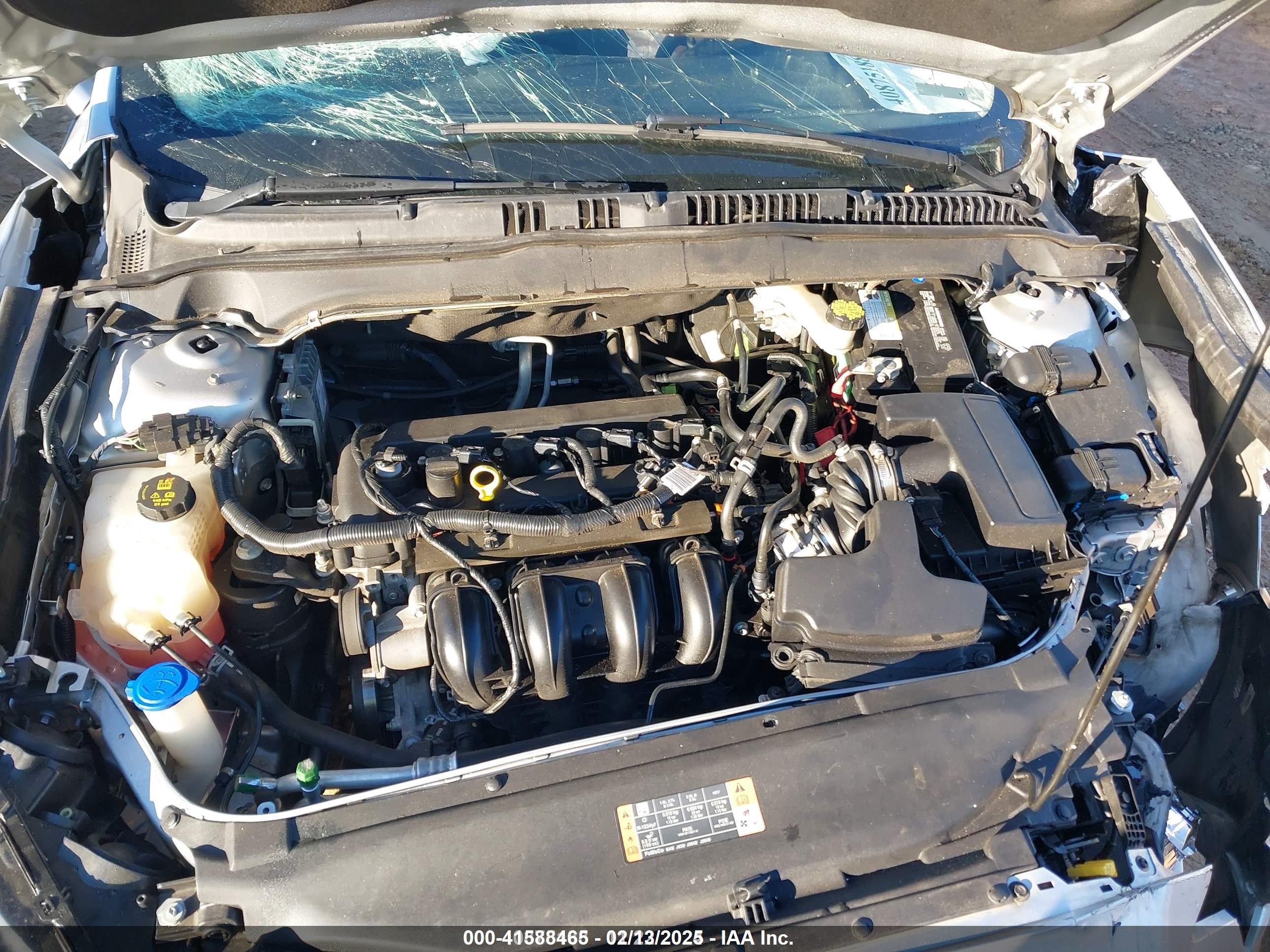 FORD FUSION image 10
