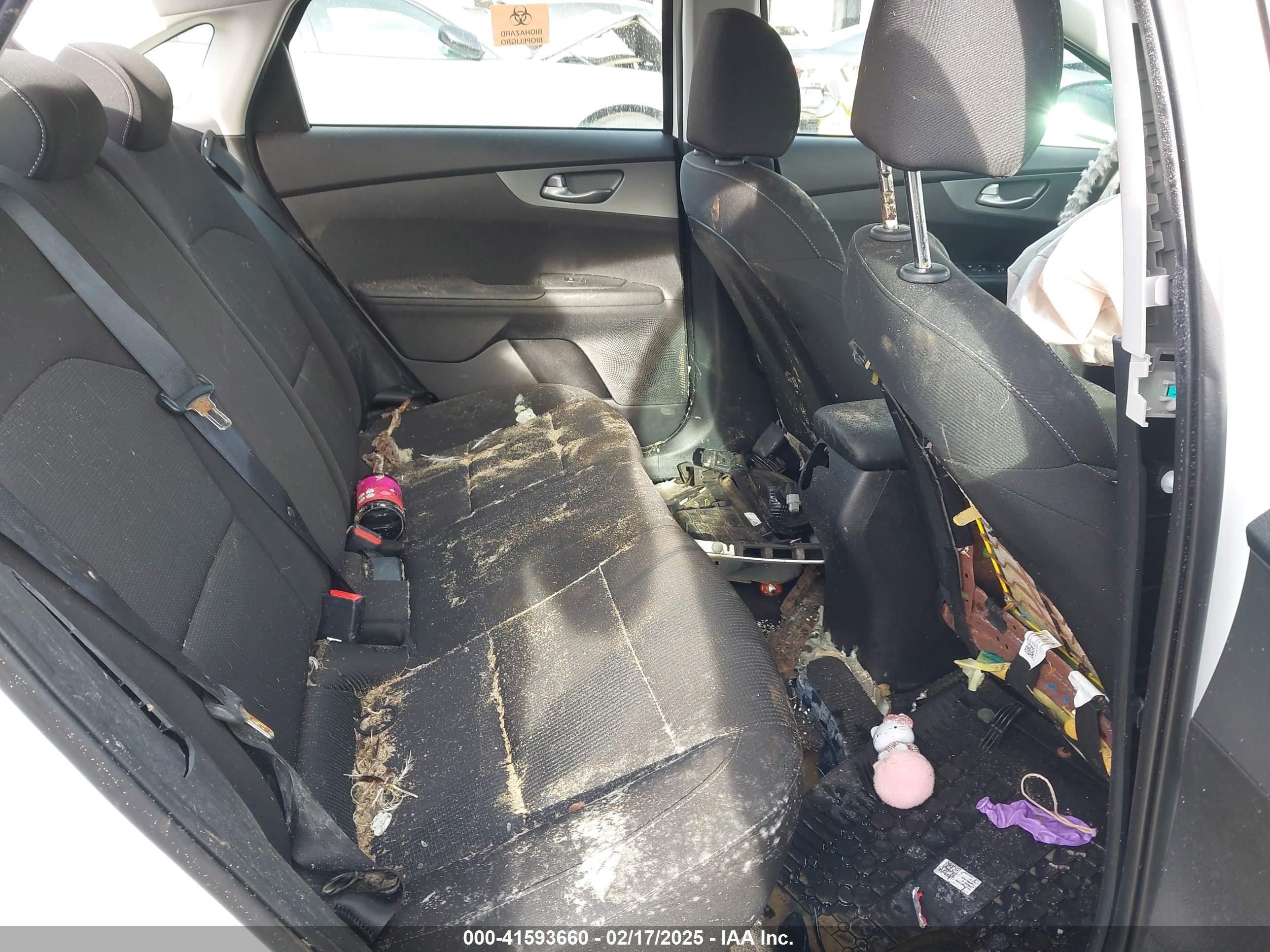 KIA FORTE image 8