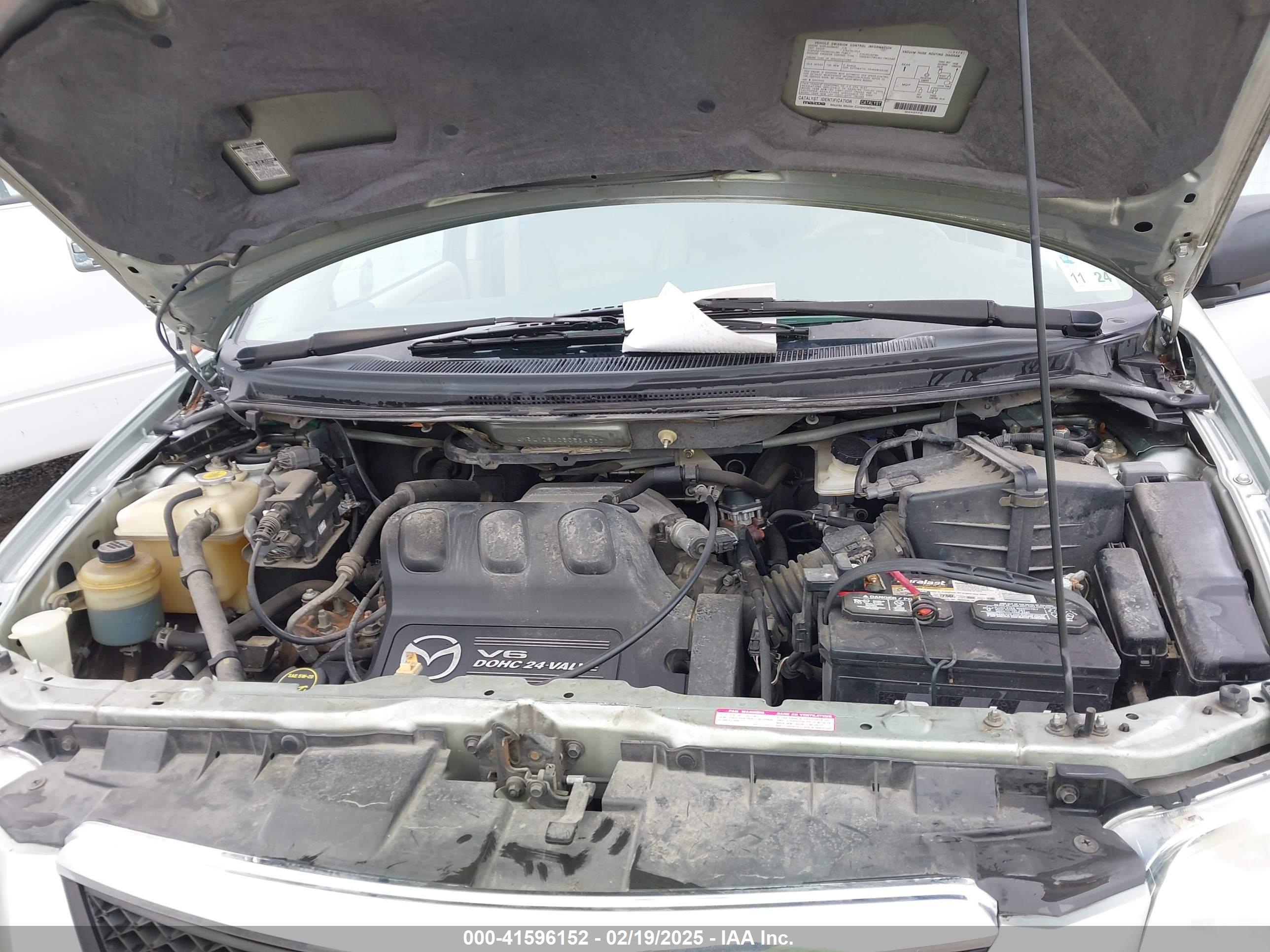 MAZDA MPV image 10