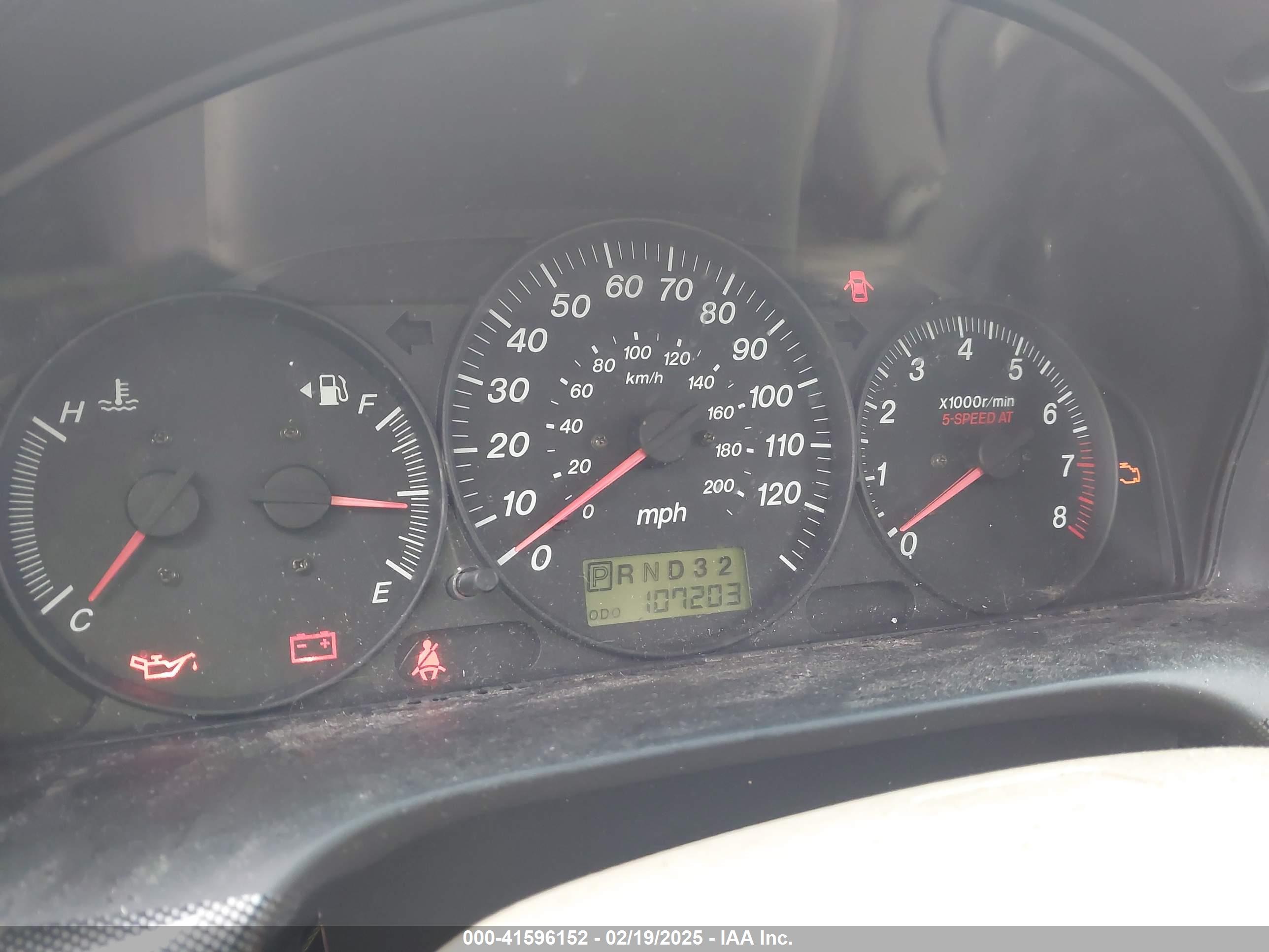 MAZDA MPV image 7