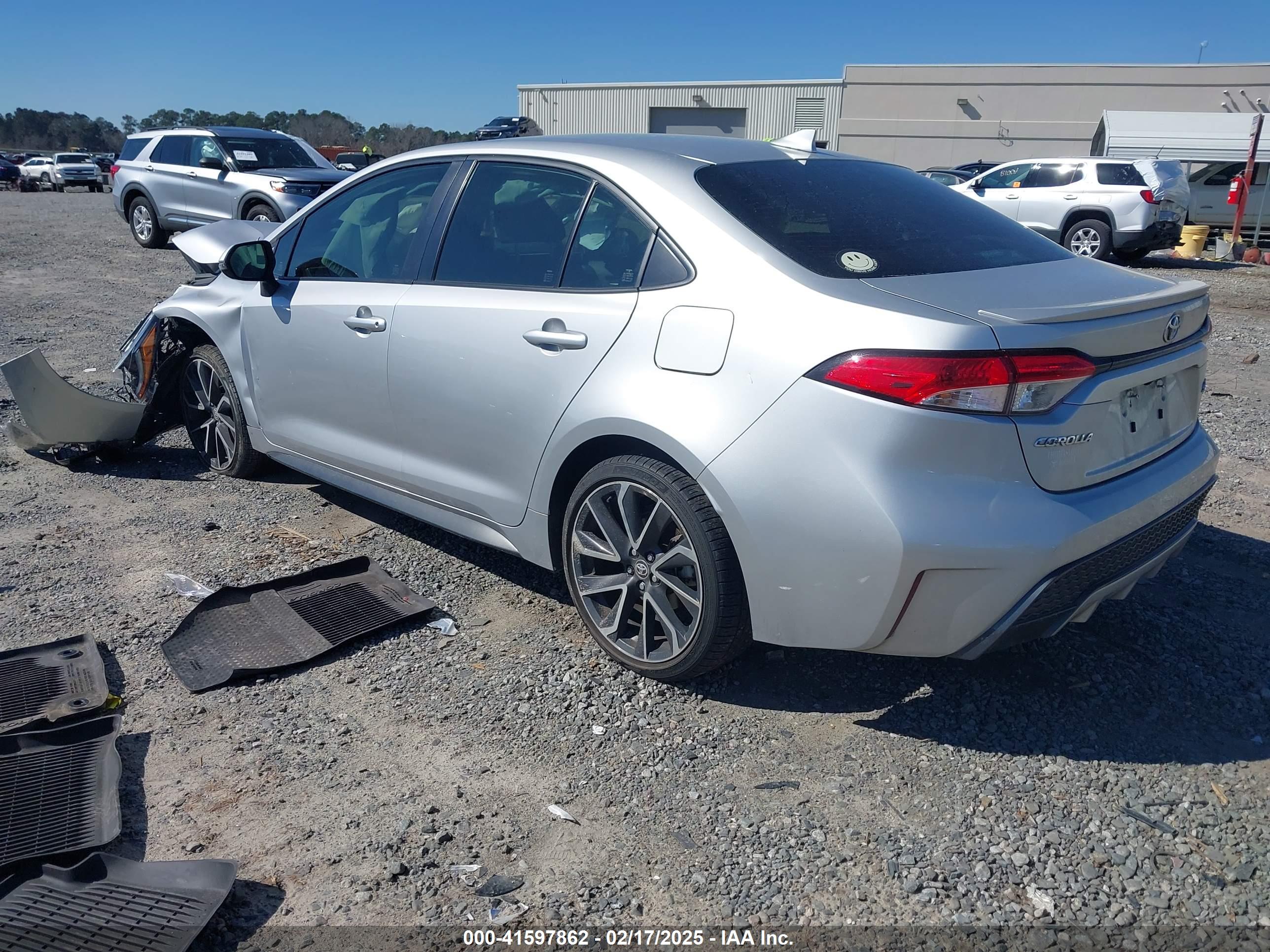 TOYOTA COROLLA image 3