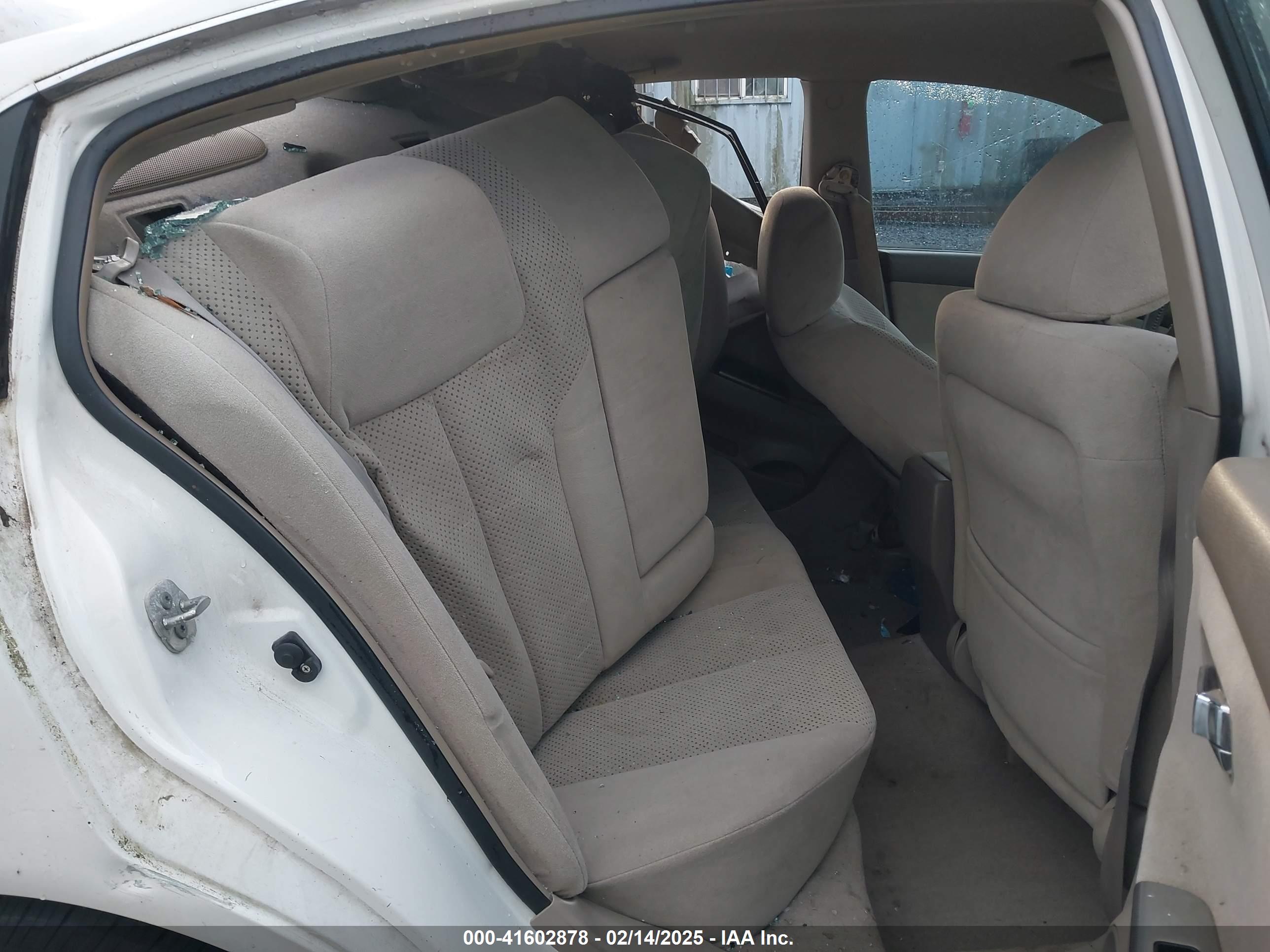 NISSAN ALTIMA image 8