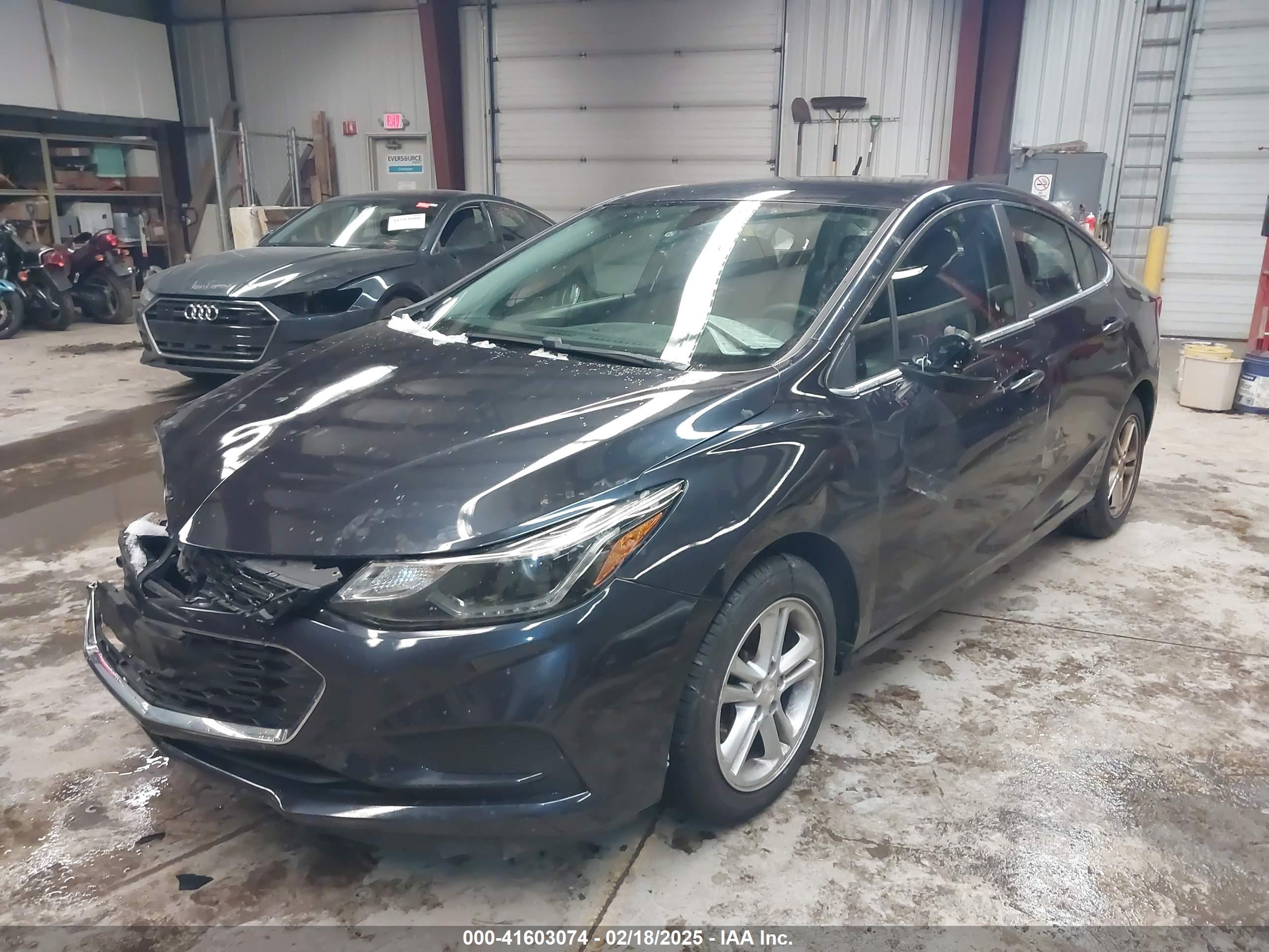 CHEVROLET CRUZE image 2