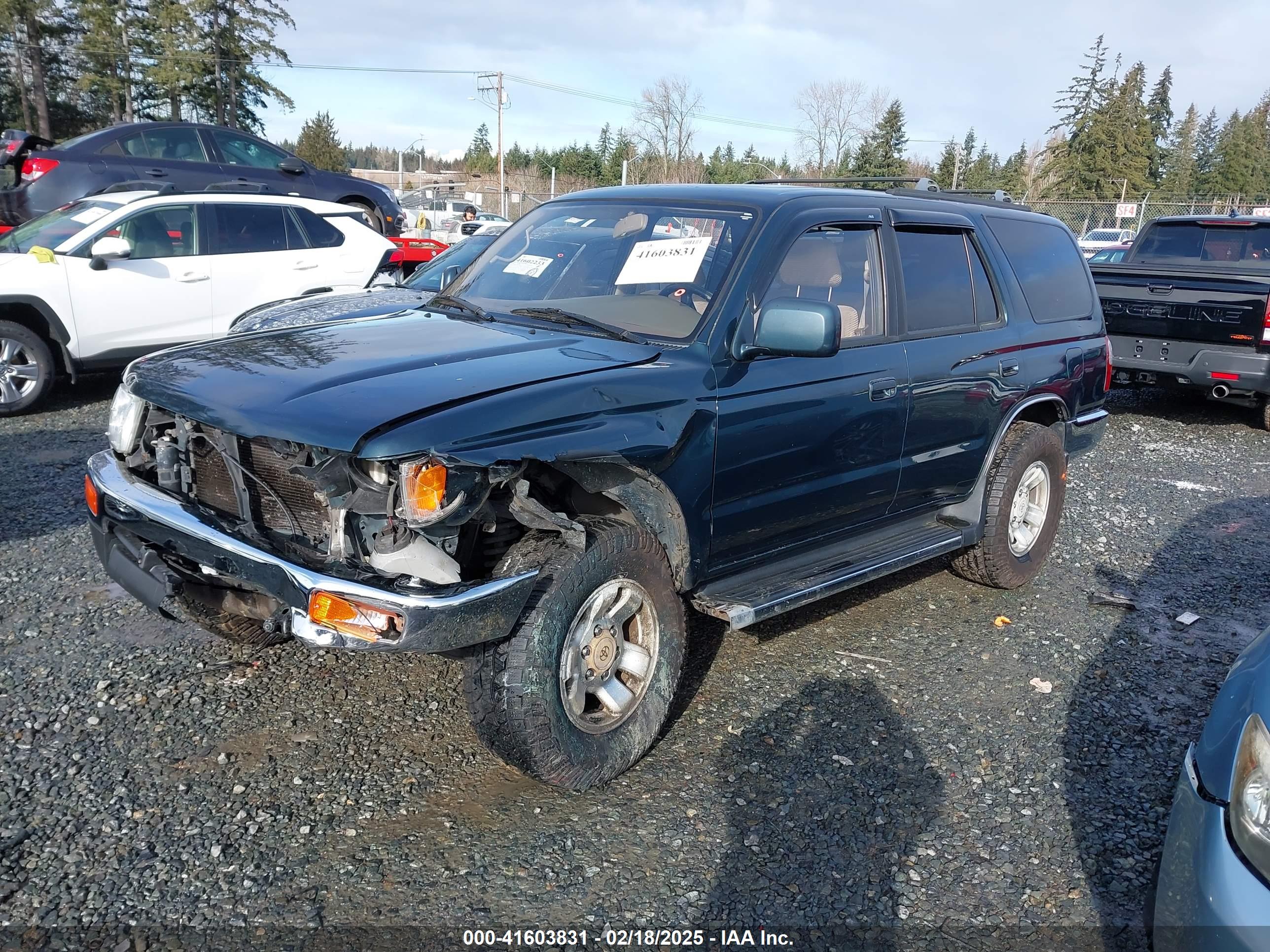 TOYOTA 4RUNNER image 2