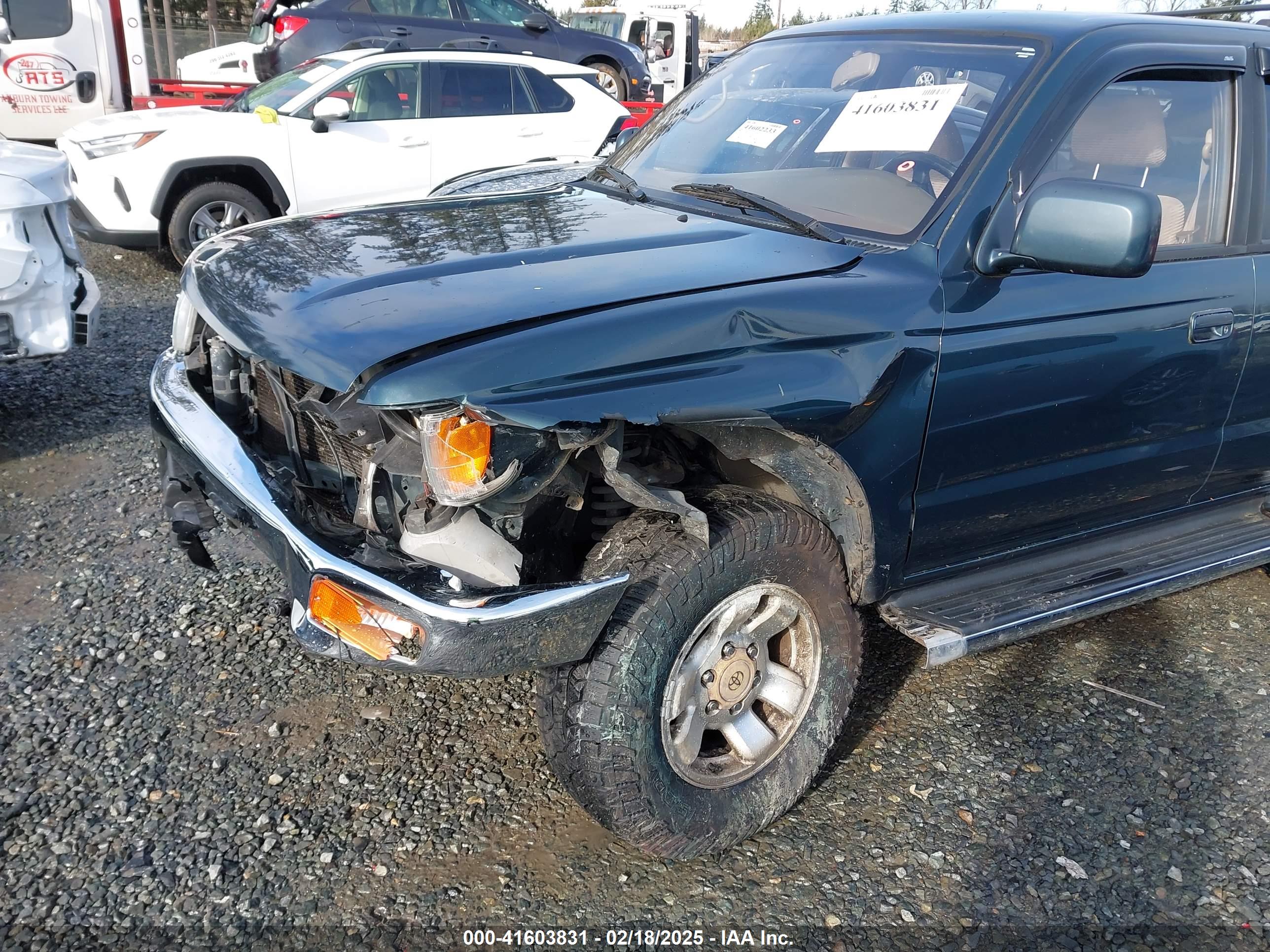 TOYOTA 4RUNNER image 6