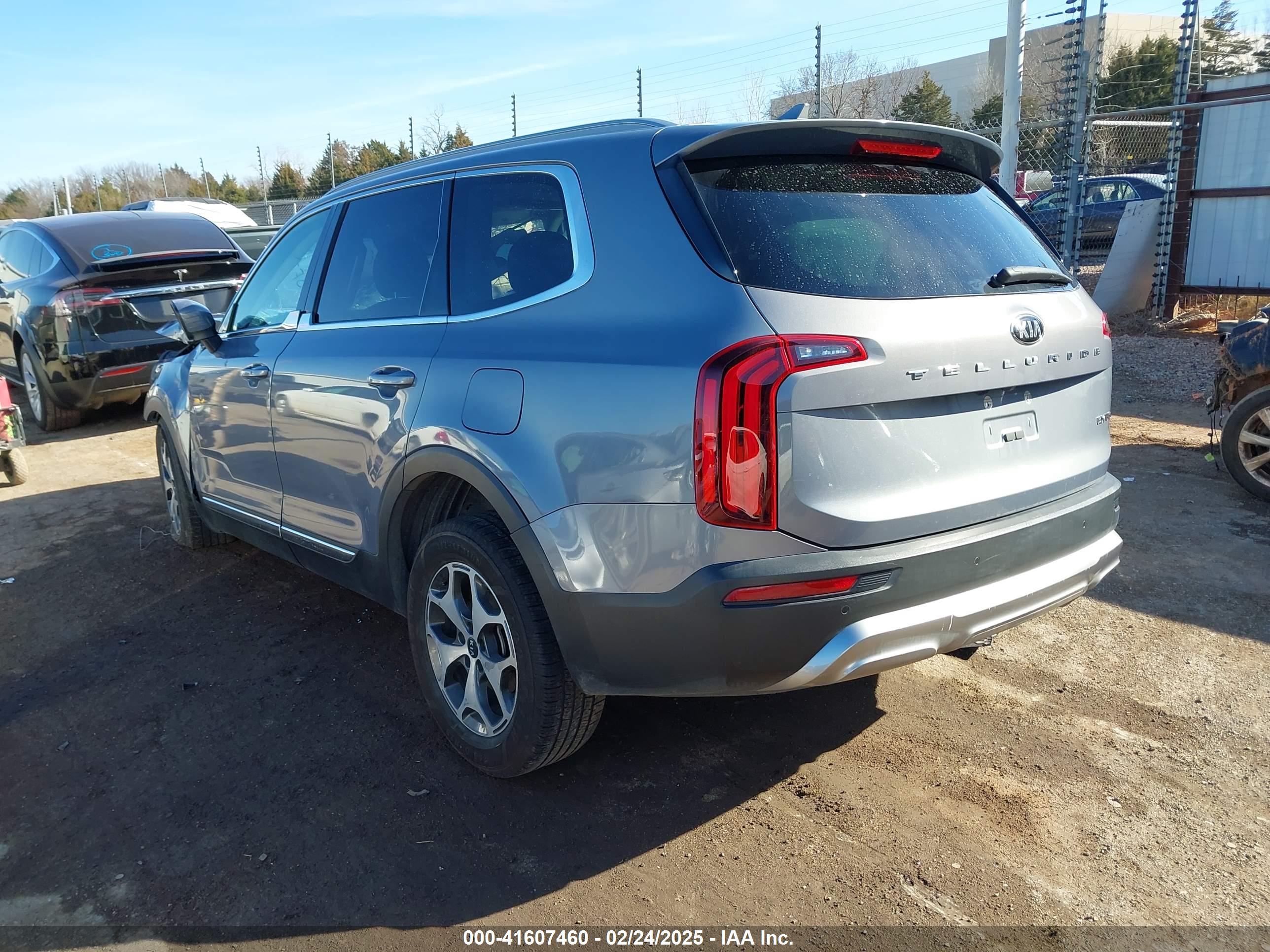 KIA TELLURIDE image 3