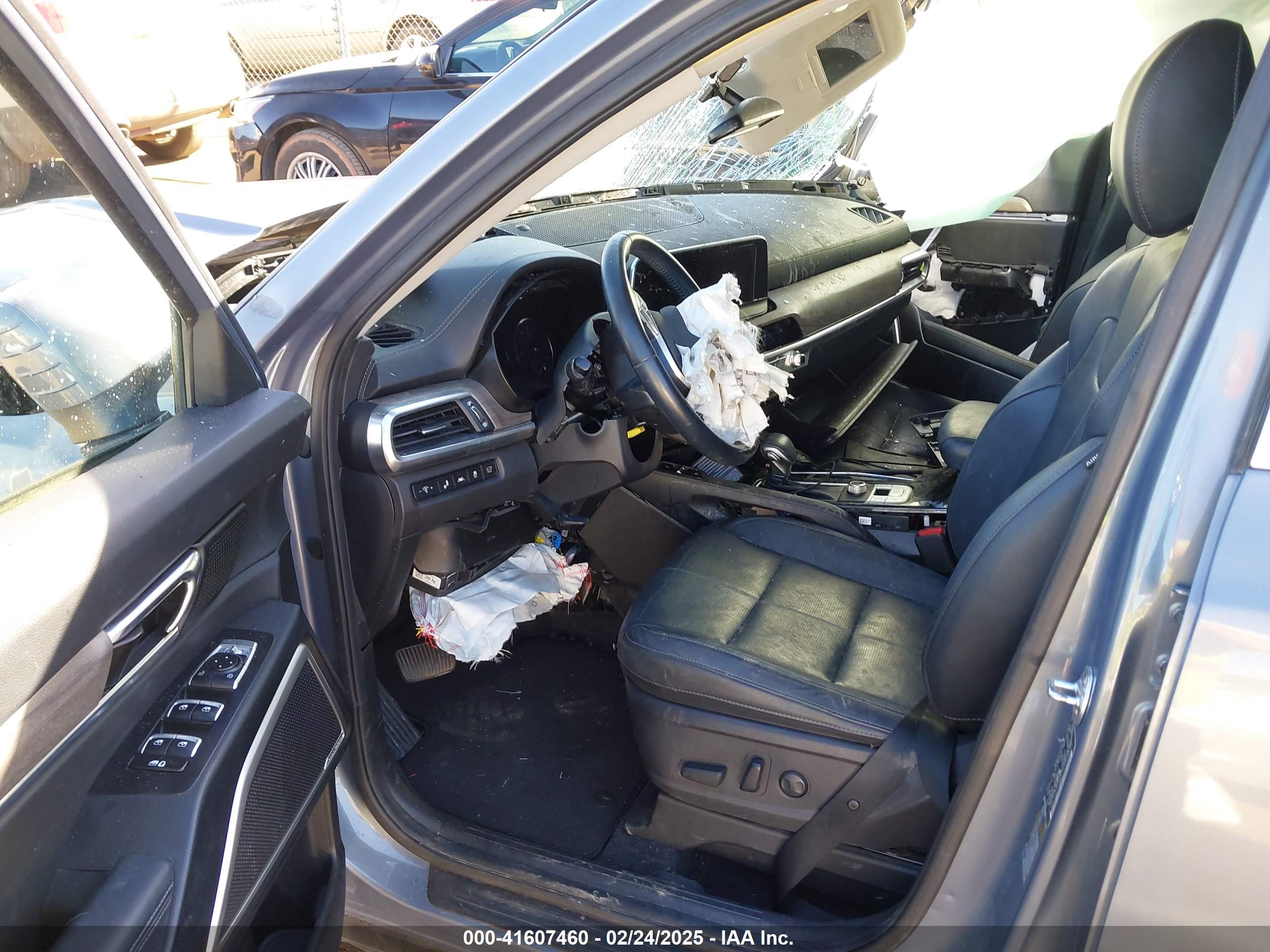 KIA TELLURIDE image 5