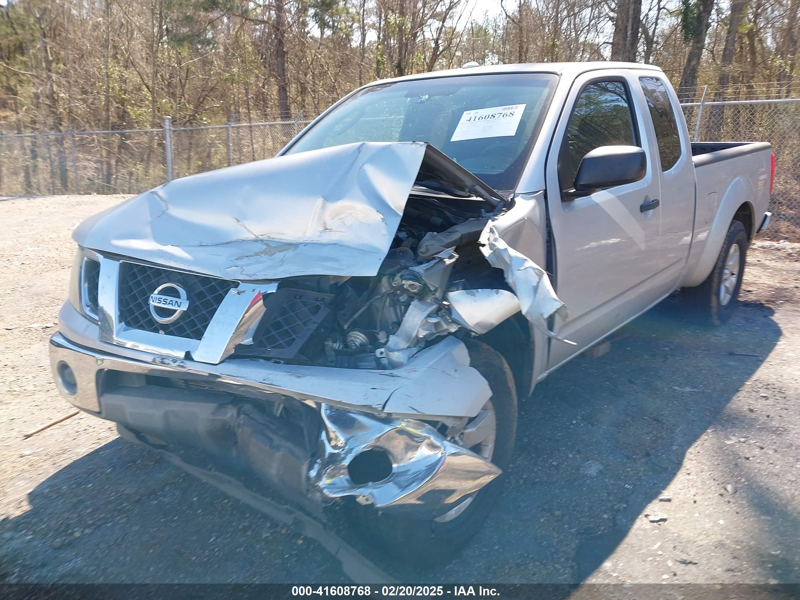 NISSAN FRONTIER image 6