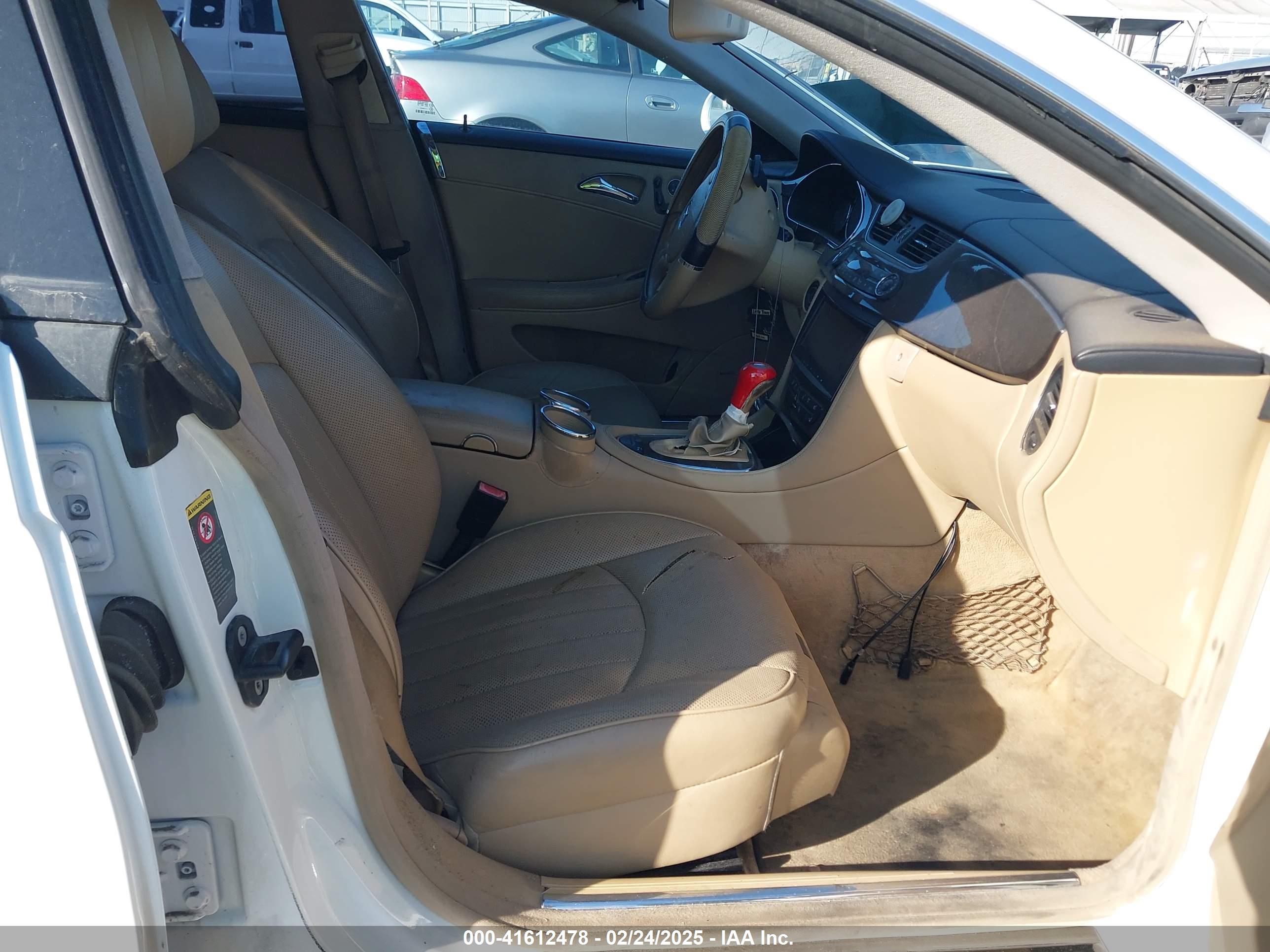 MERCEDES-BENZ CLS image 5