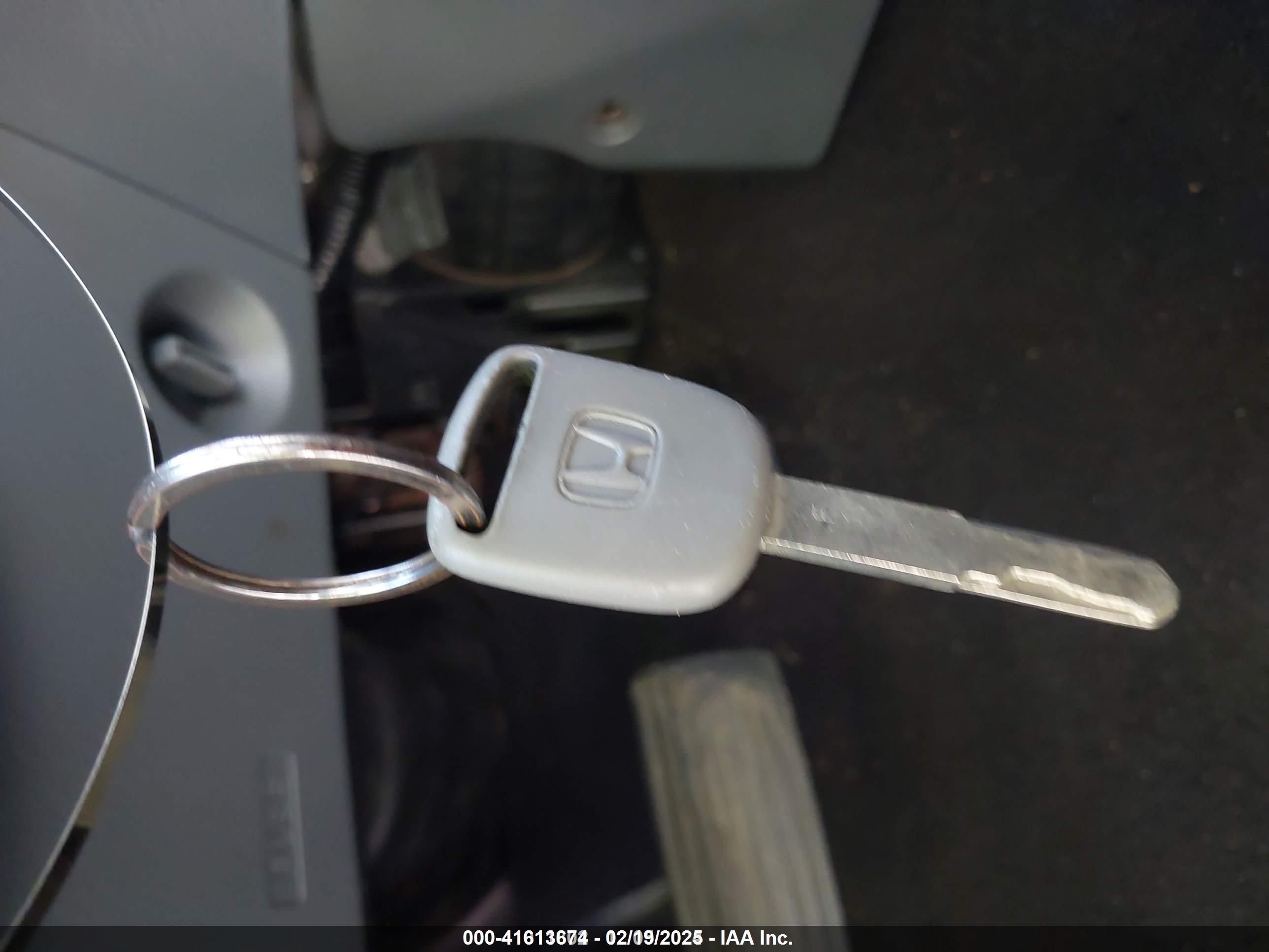 HONDA CIVIC image 11