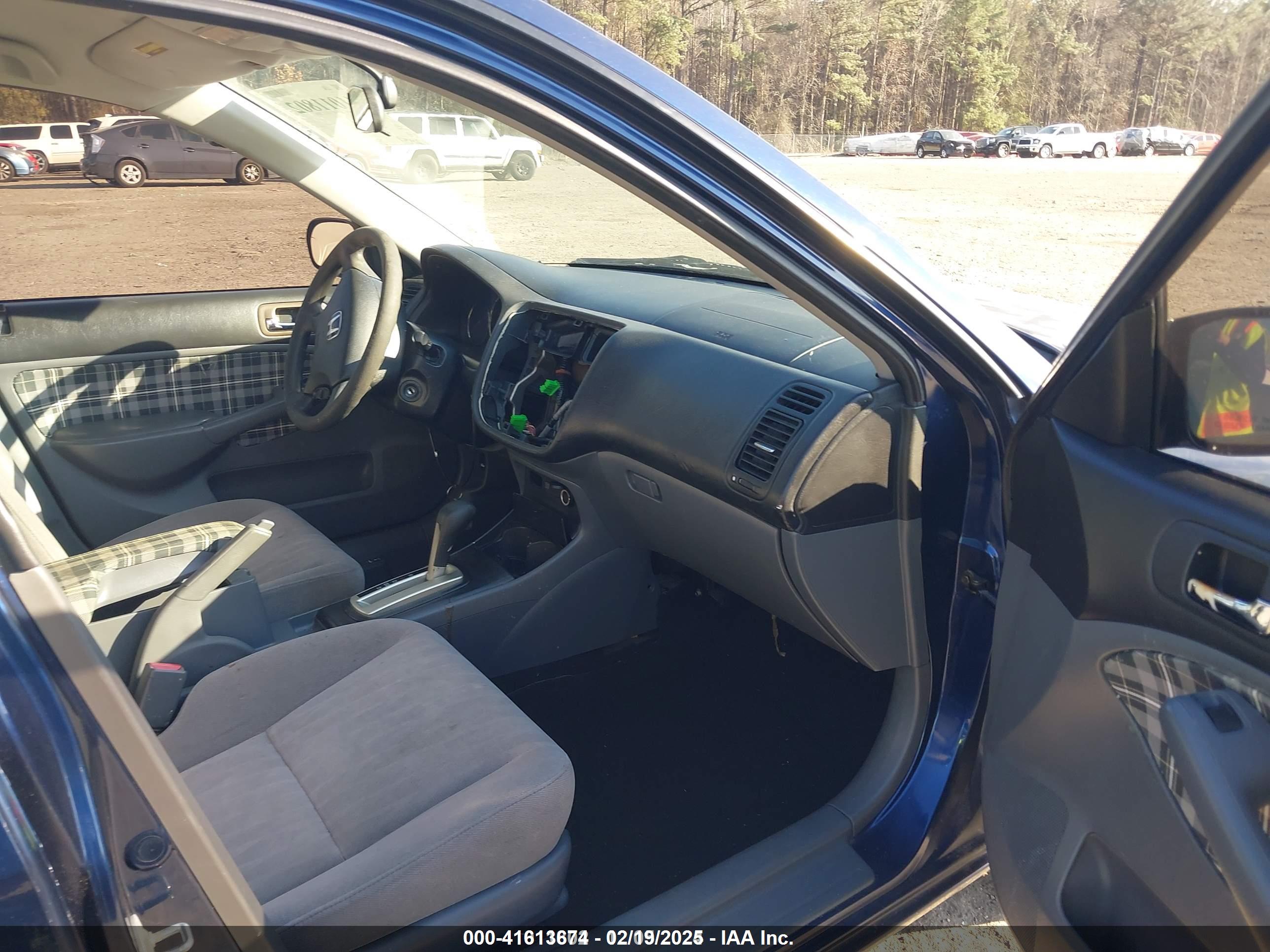 HONDA CIVIC image 5