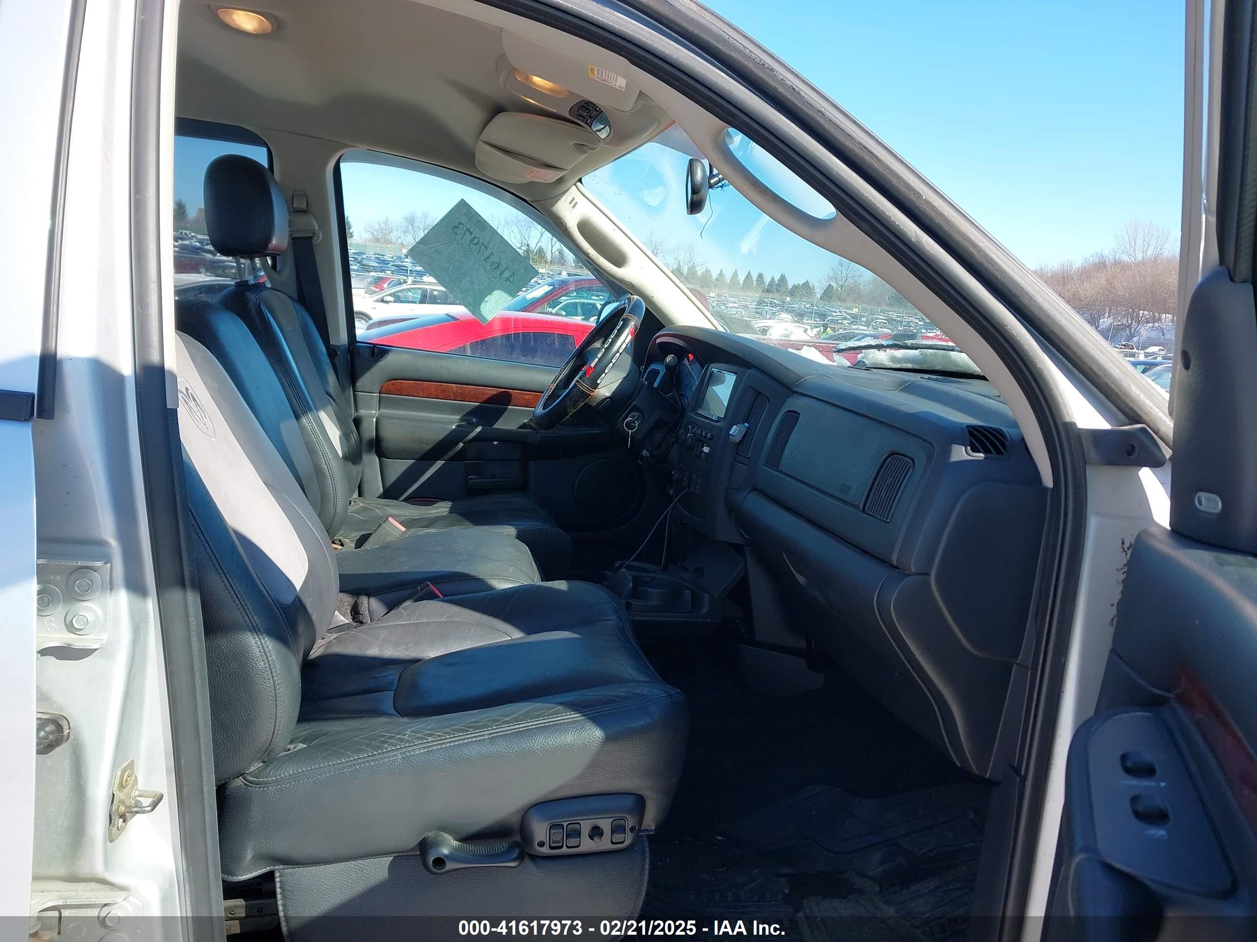 DODGE RAM image 5