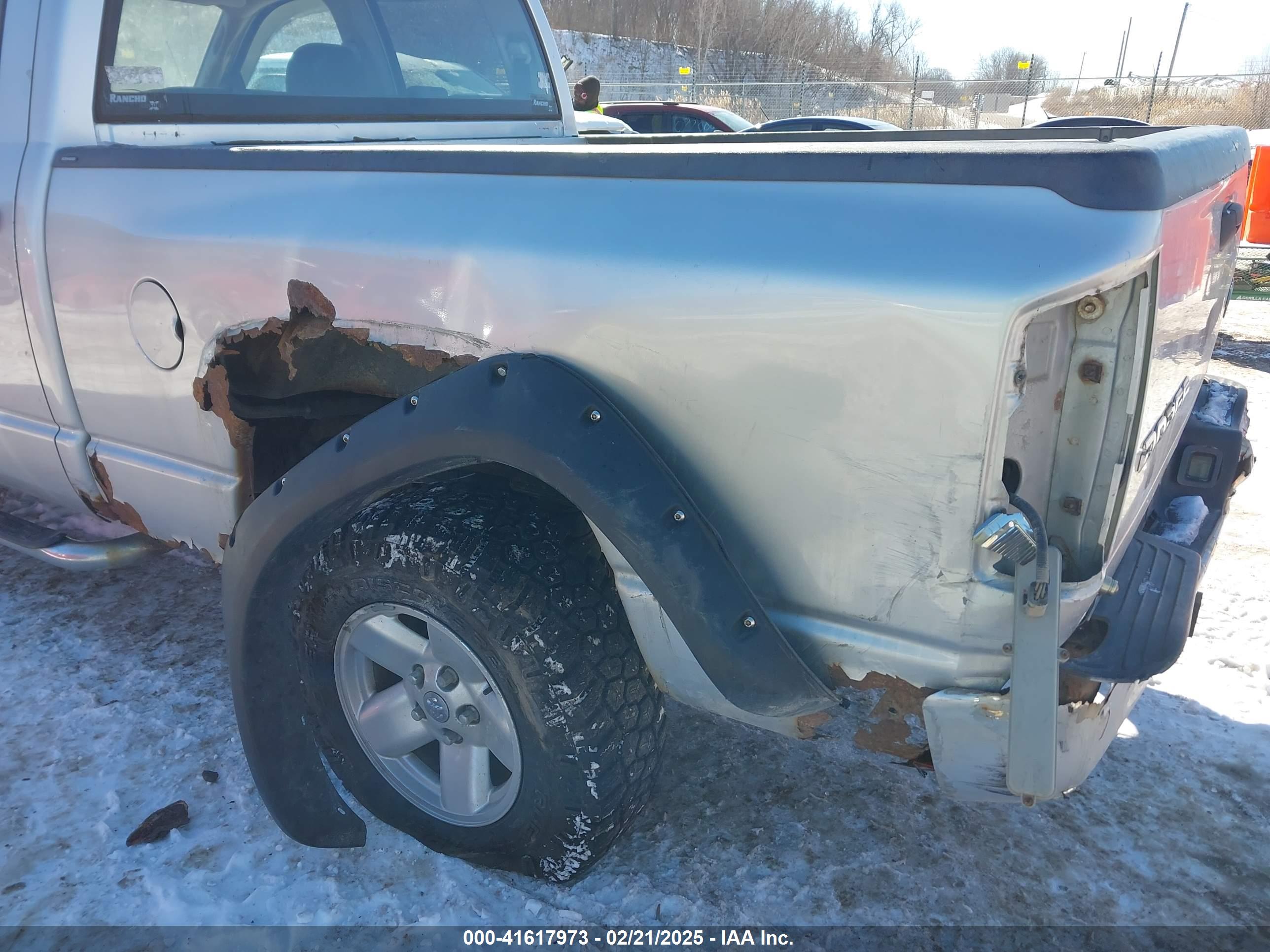 DODGE RAM image 6