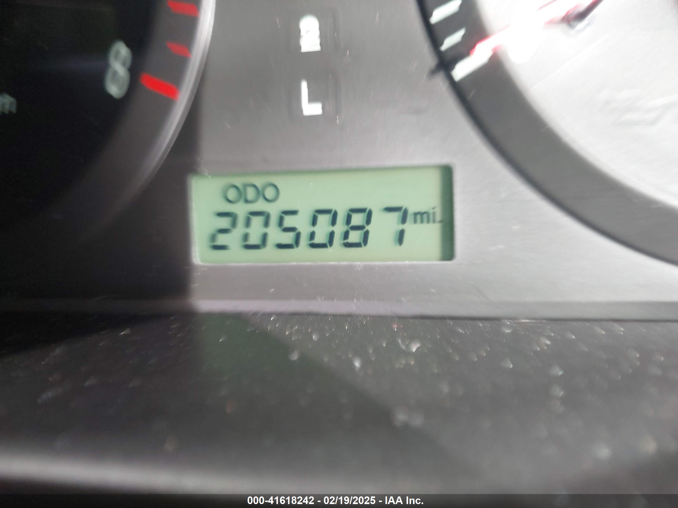 HYUNDAI ELANTRA image 7
