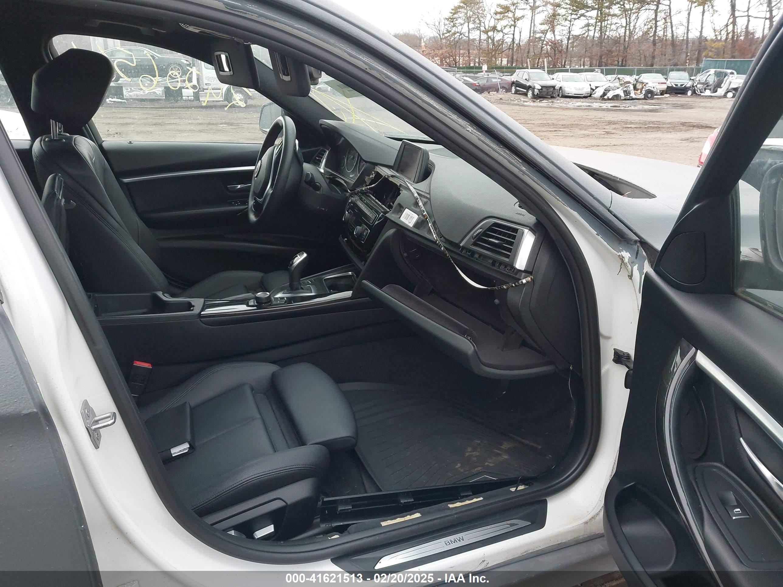 BMW 330I image 5