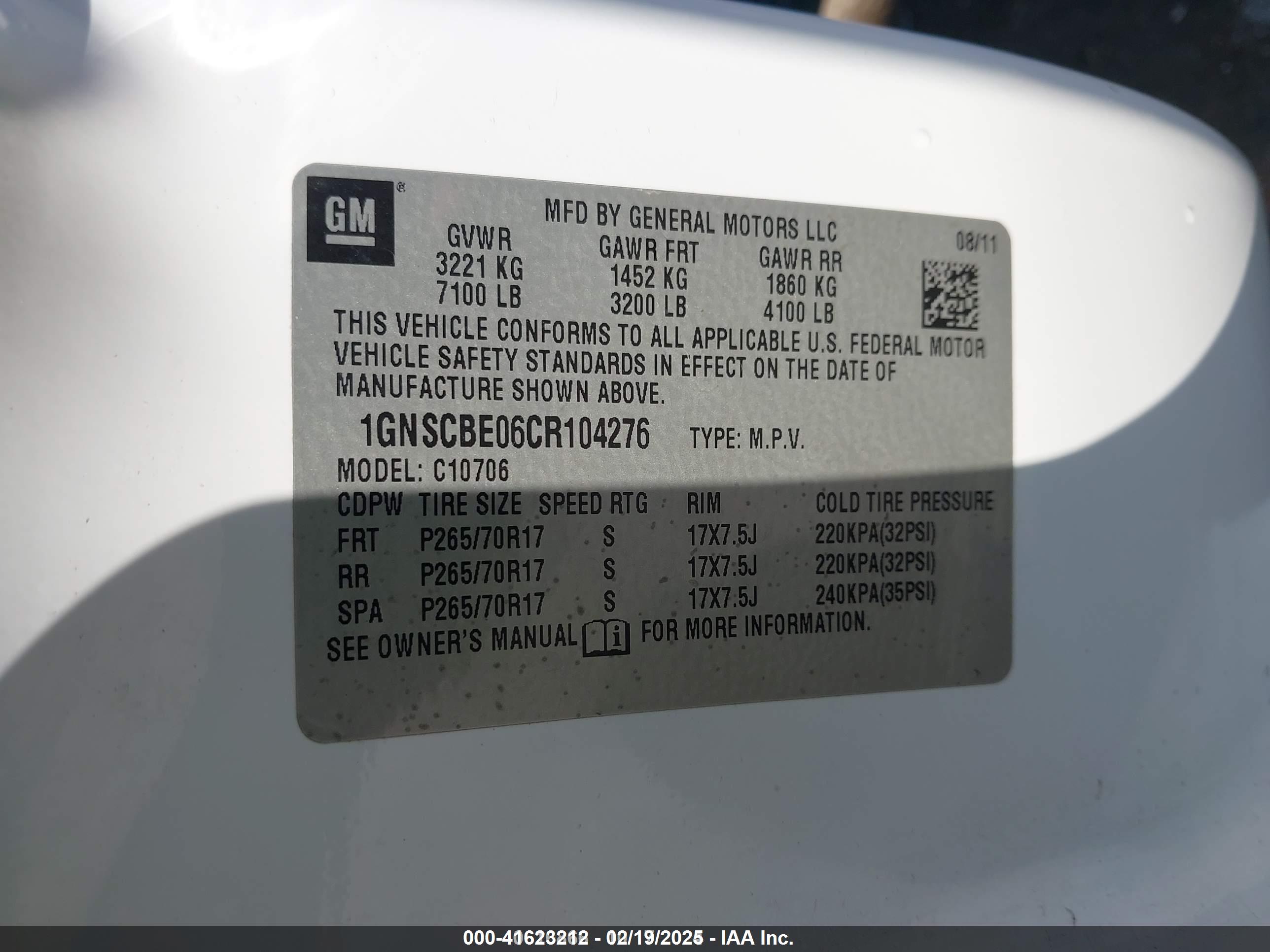 CHEVROLET TAHOE image 9