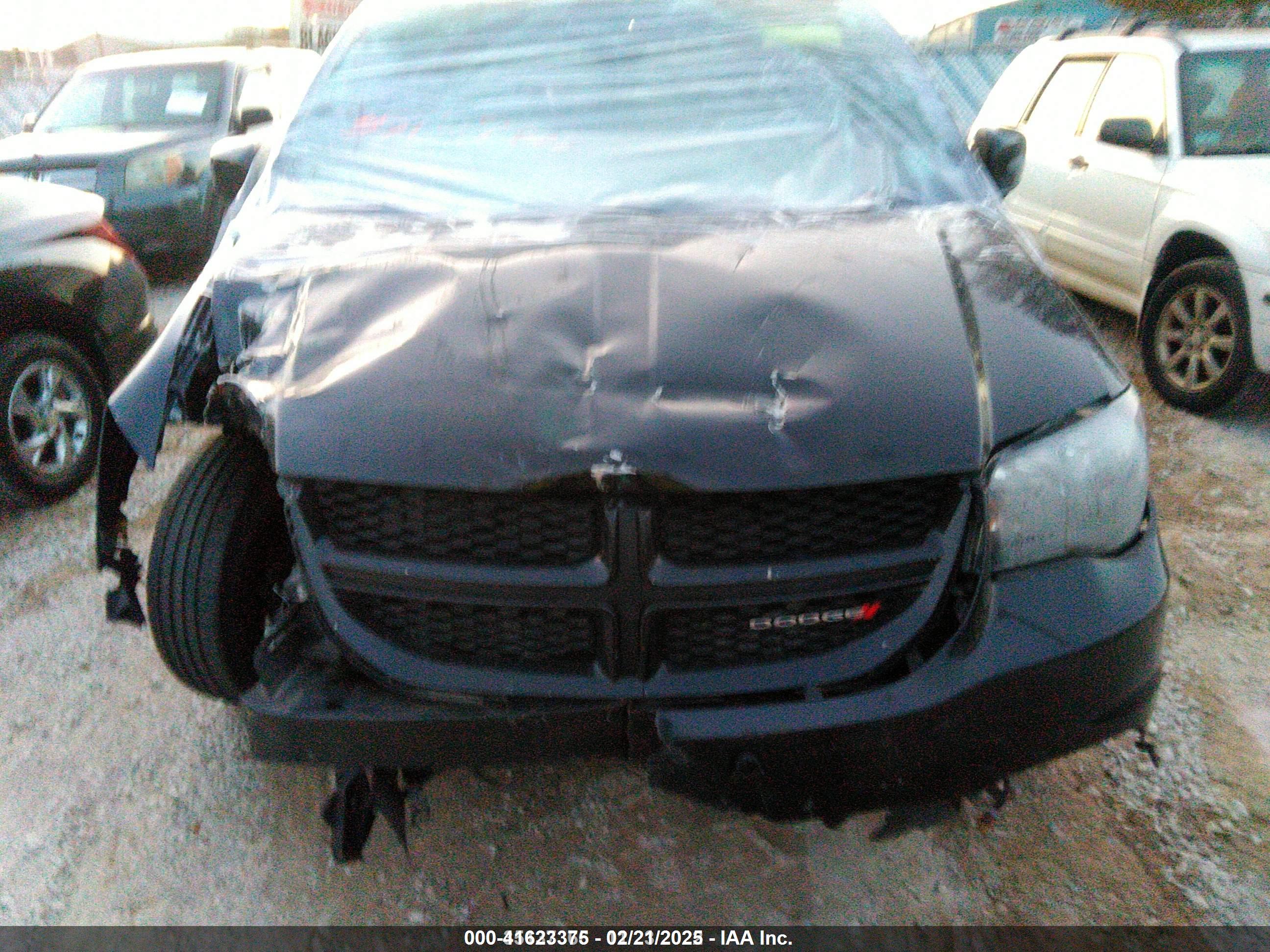 DODGE GRAND image 10