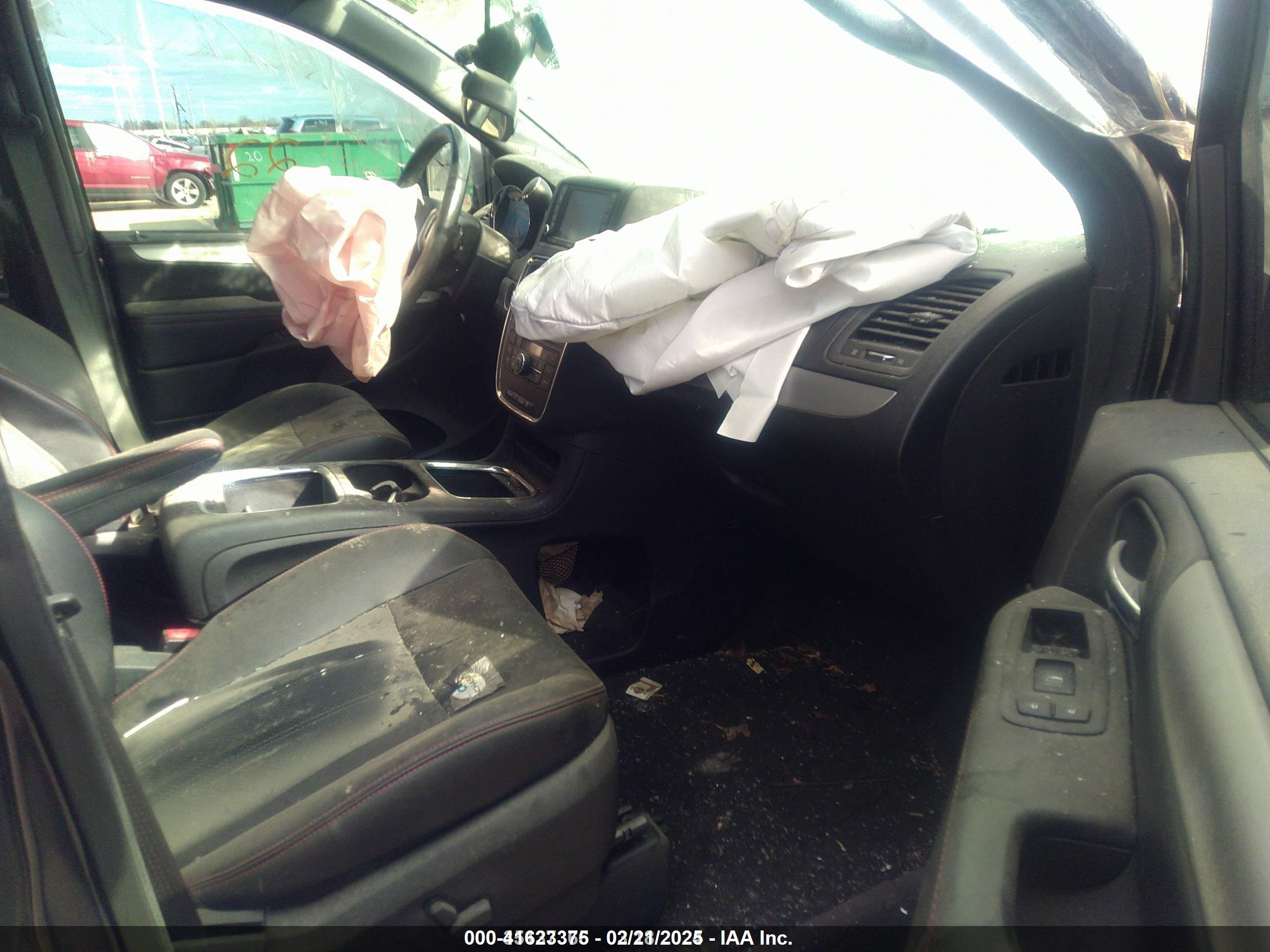 DODGE GRAND image 5