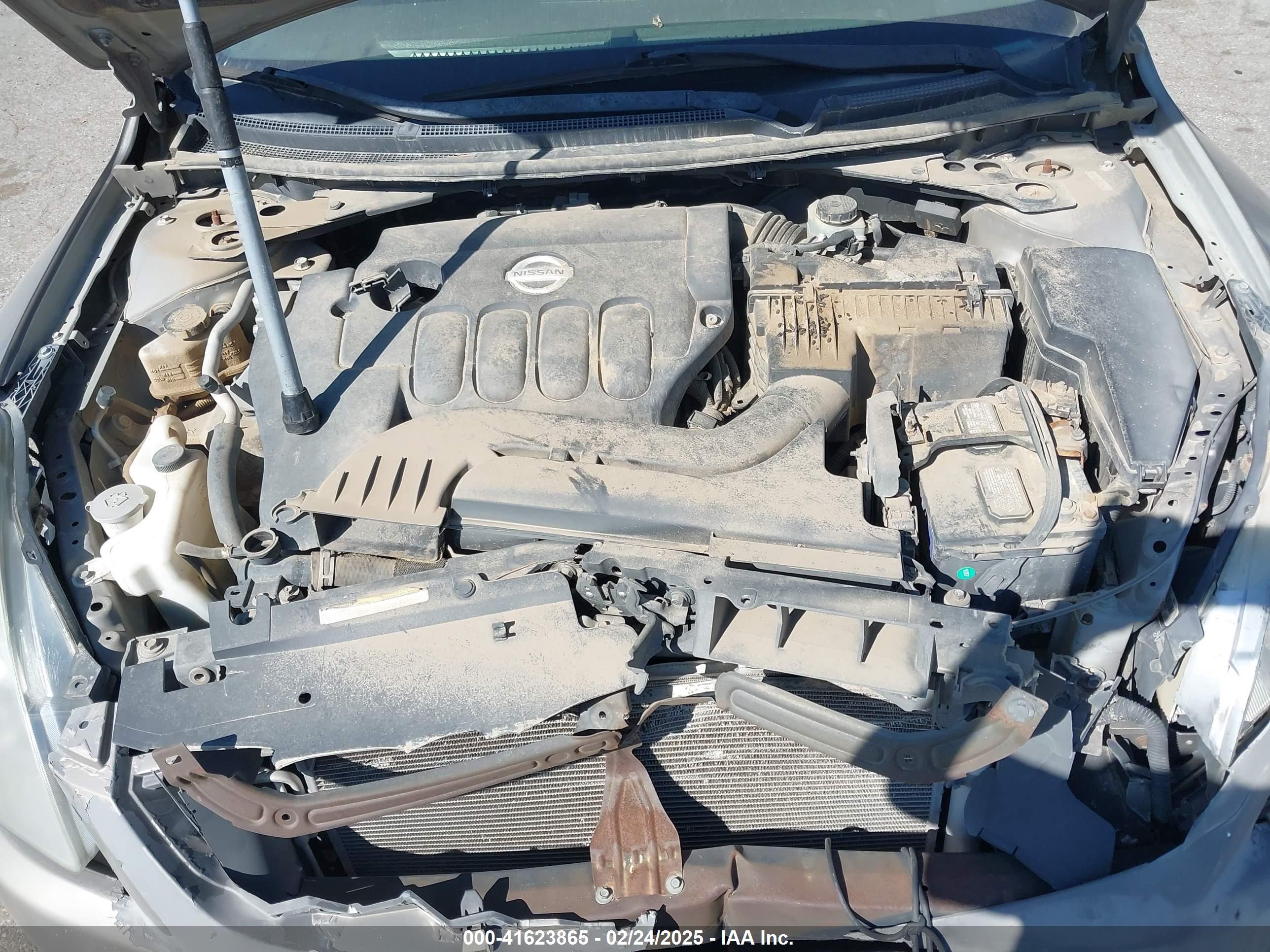 NISSAN ALTIMA image 10
