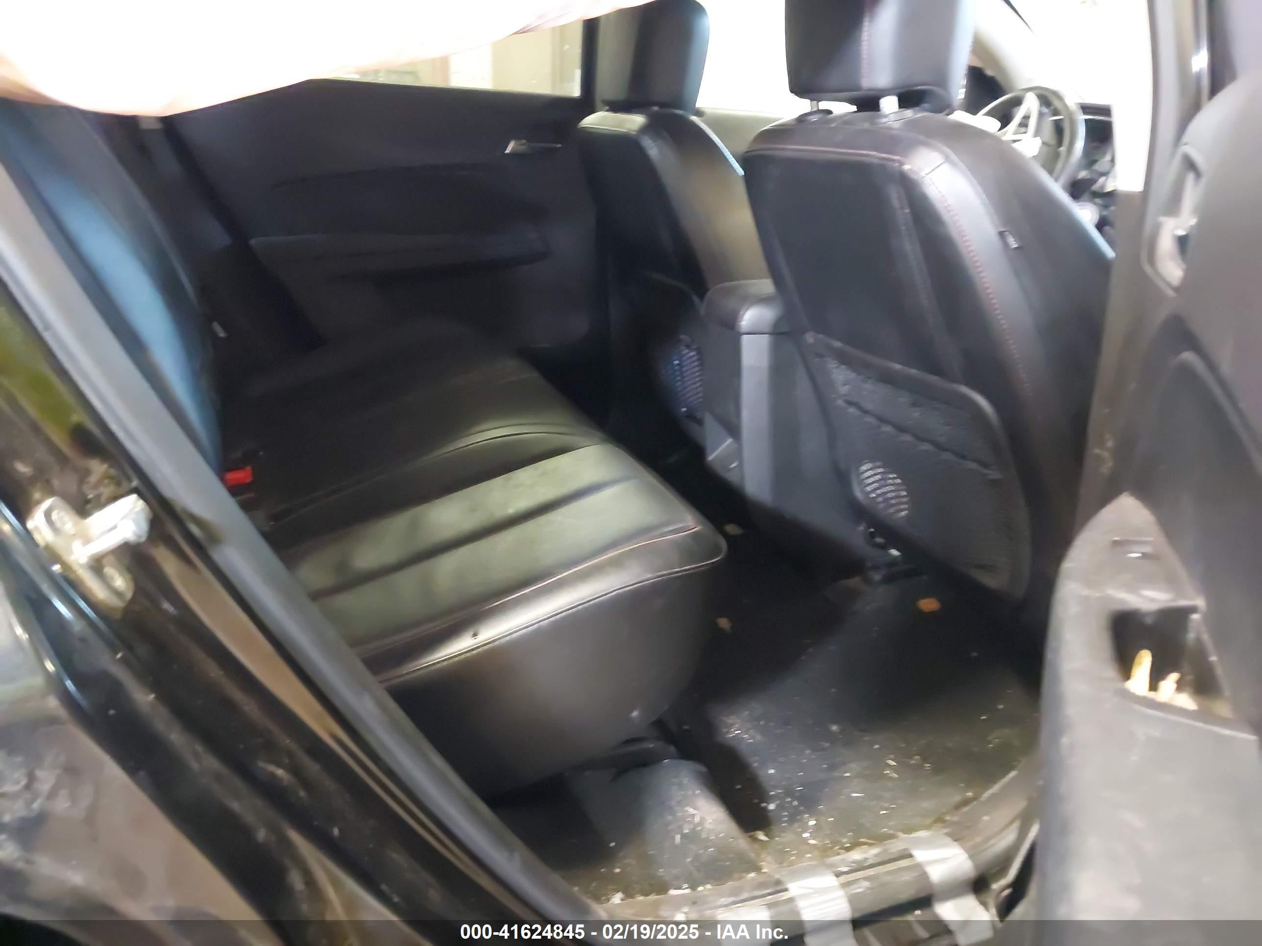 GMC TERRAIN image 8