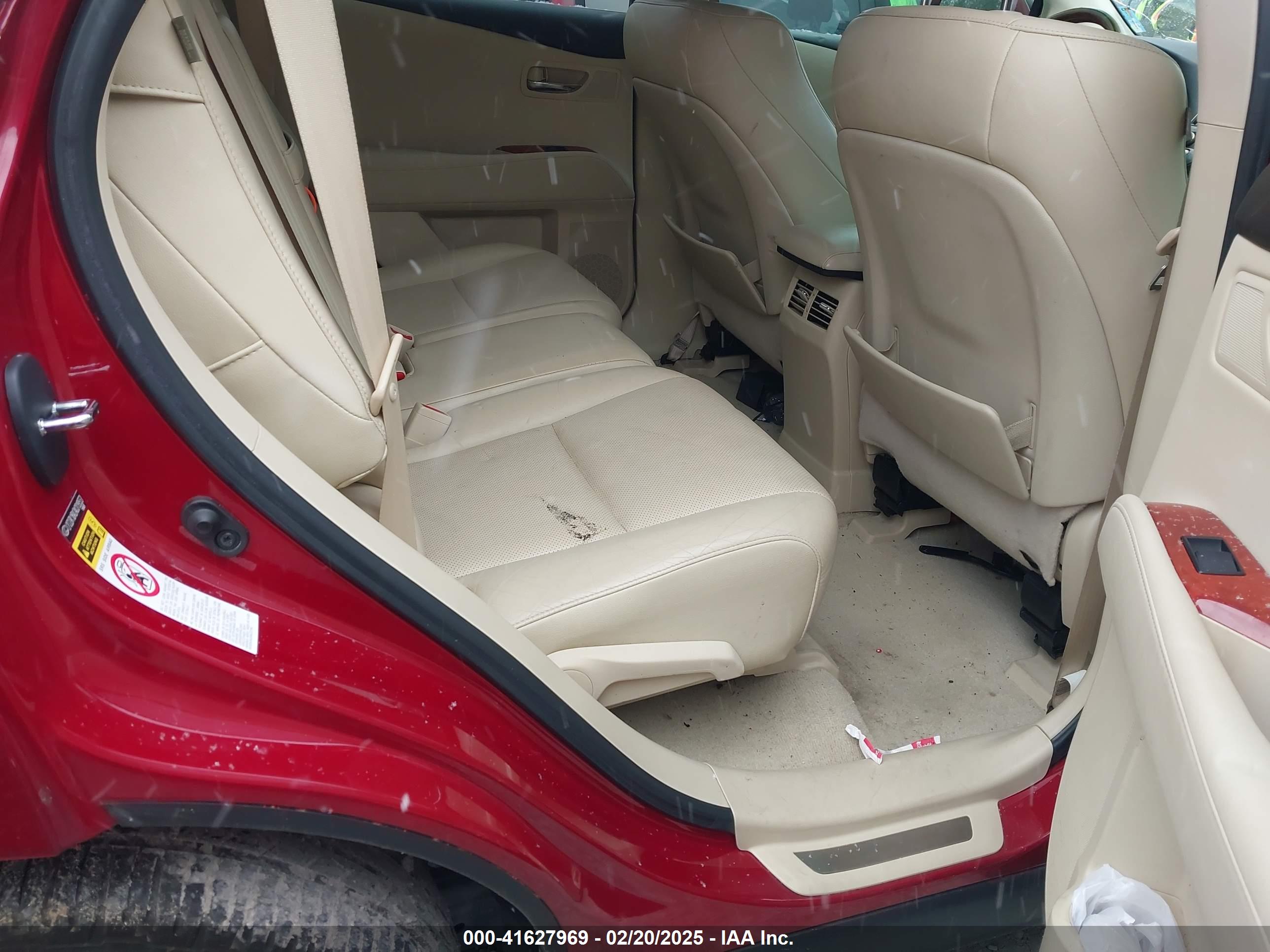 LEXUS RX image 8