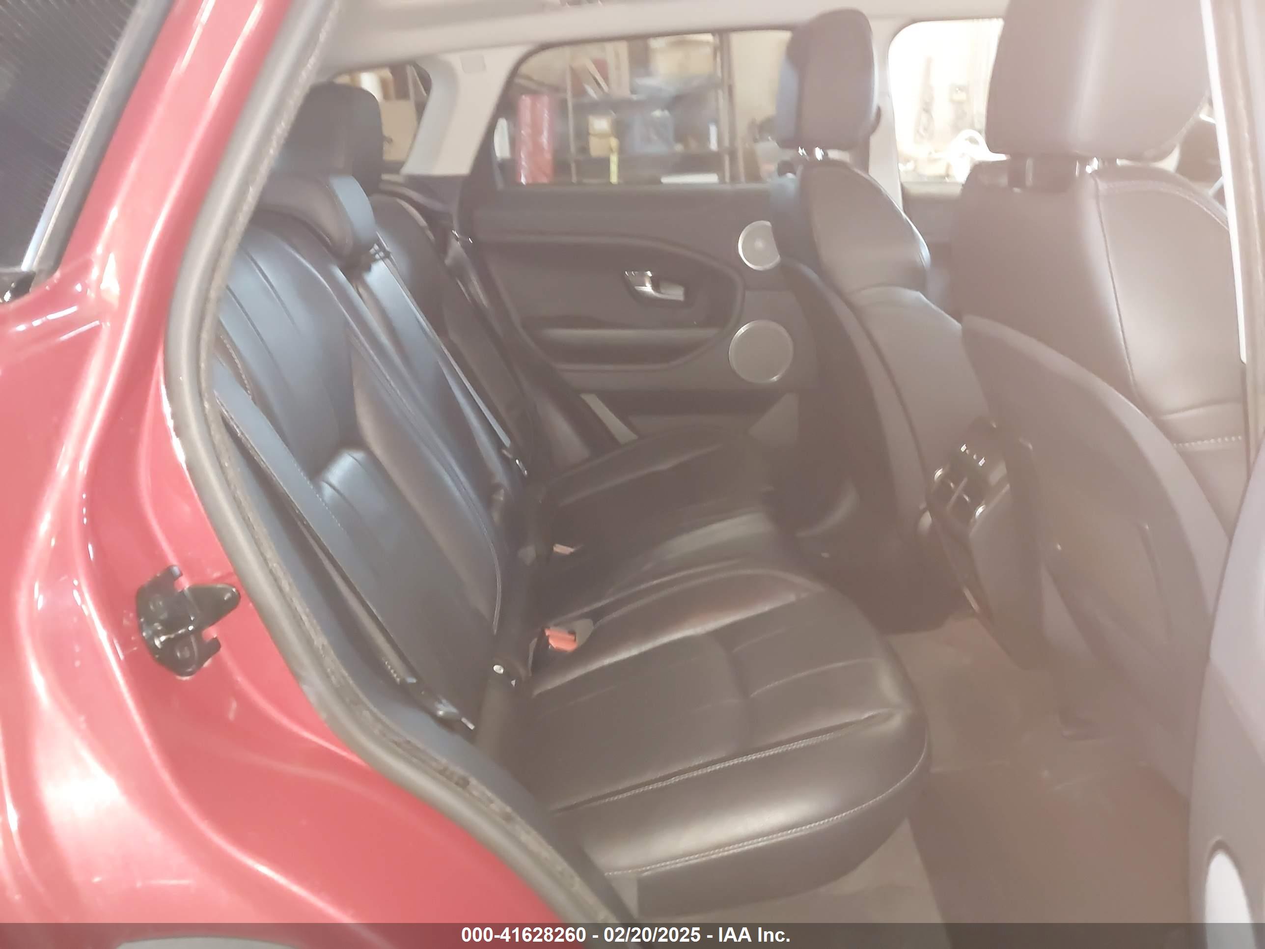 LAND ROVER image 8
