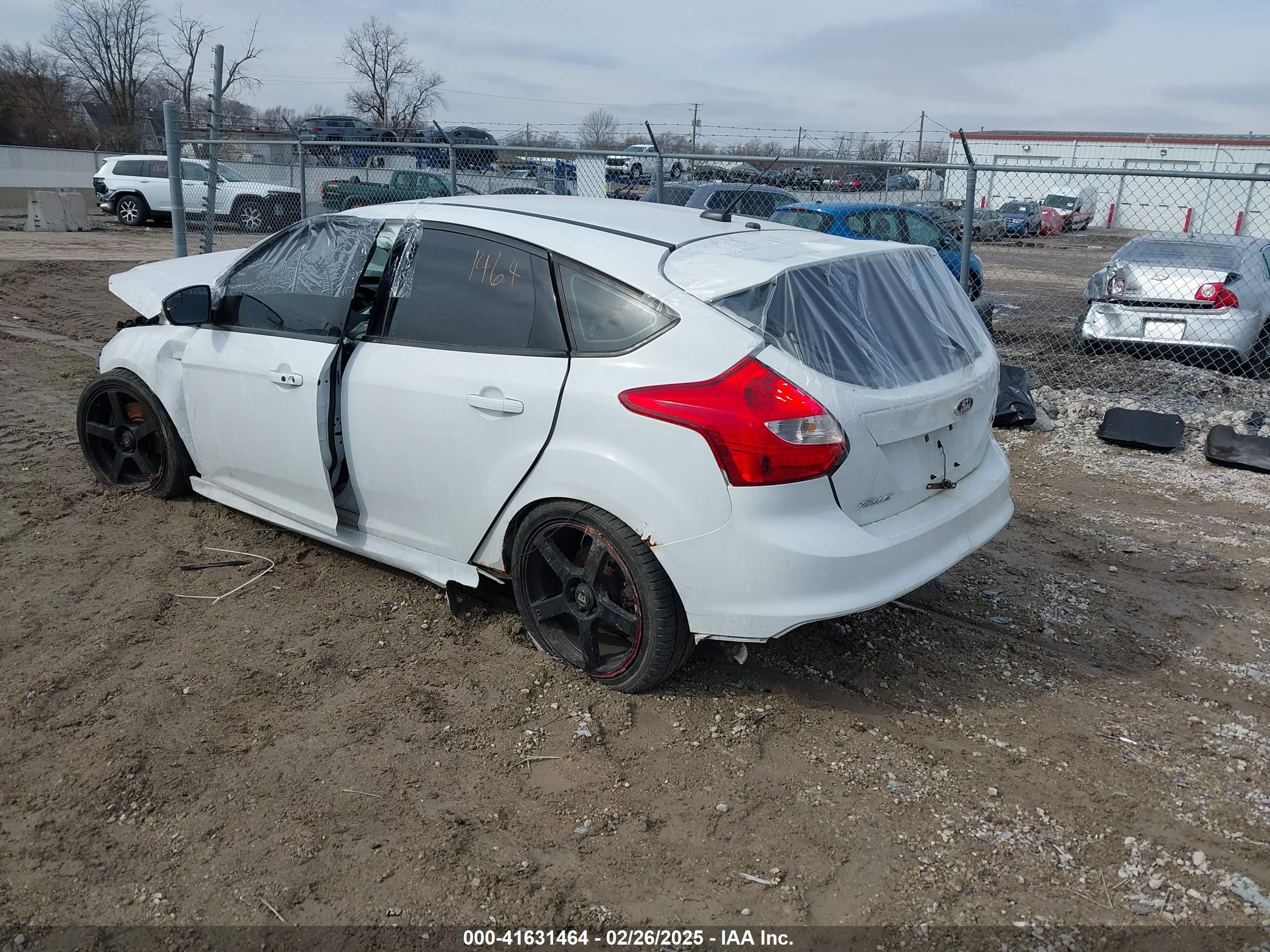 FORD FOCUS image 3