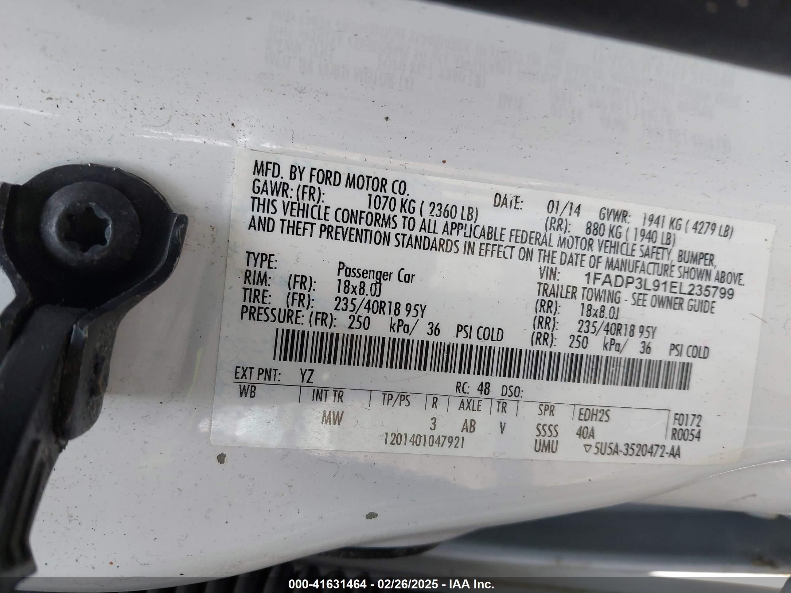 FORD FOCUS image 9