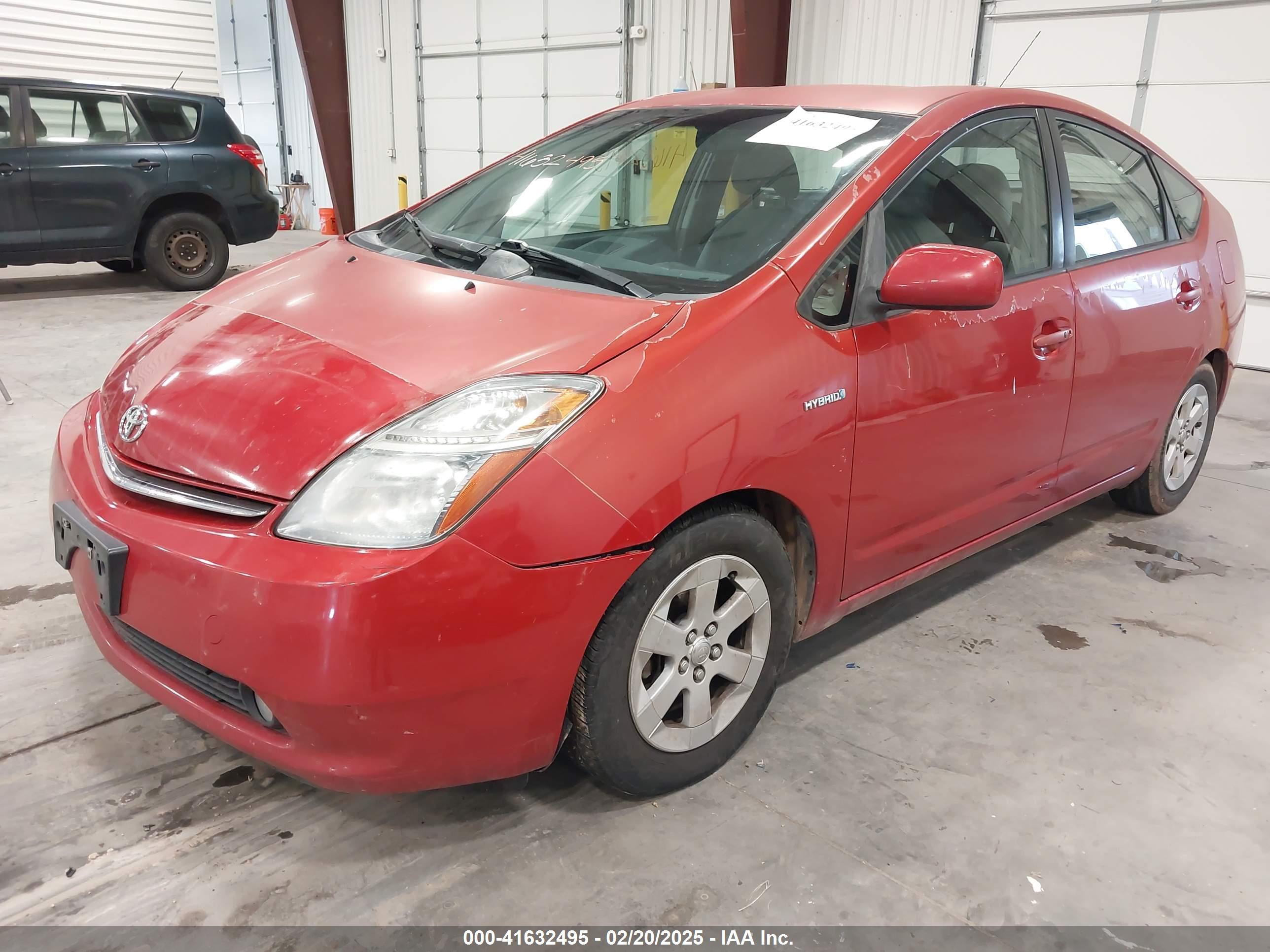 TOYOTA PRIUS image 2