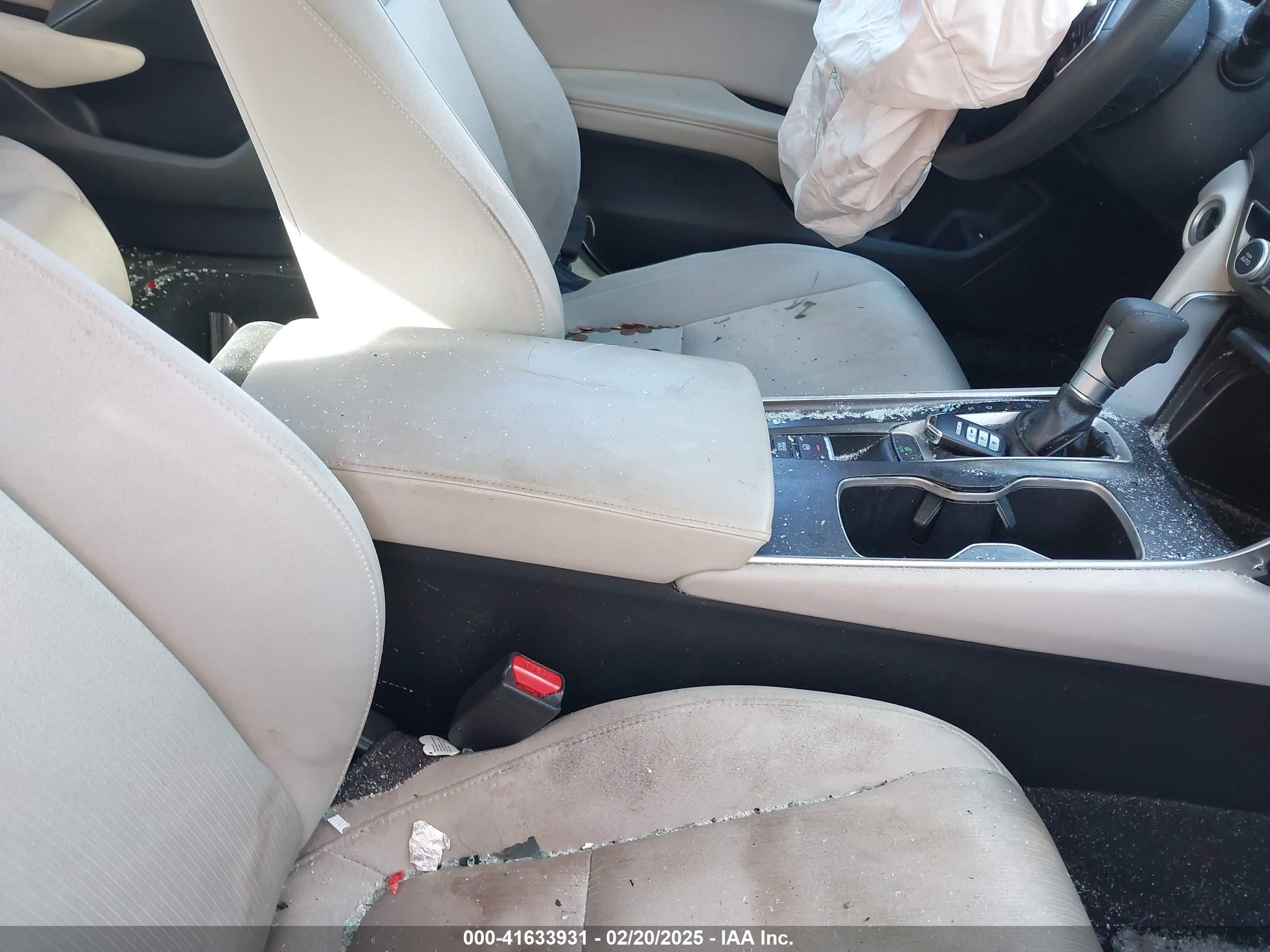 HONDA ACCORD image 5