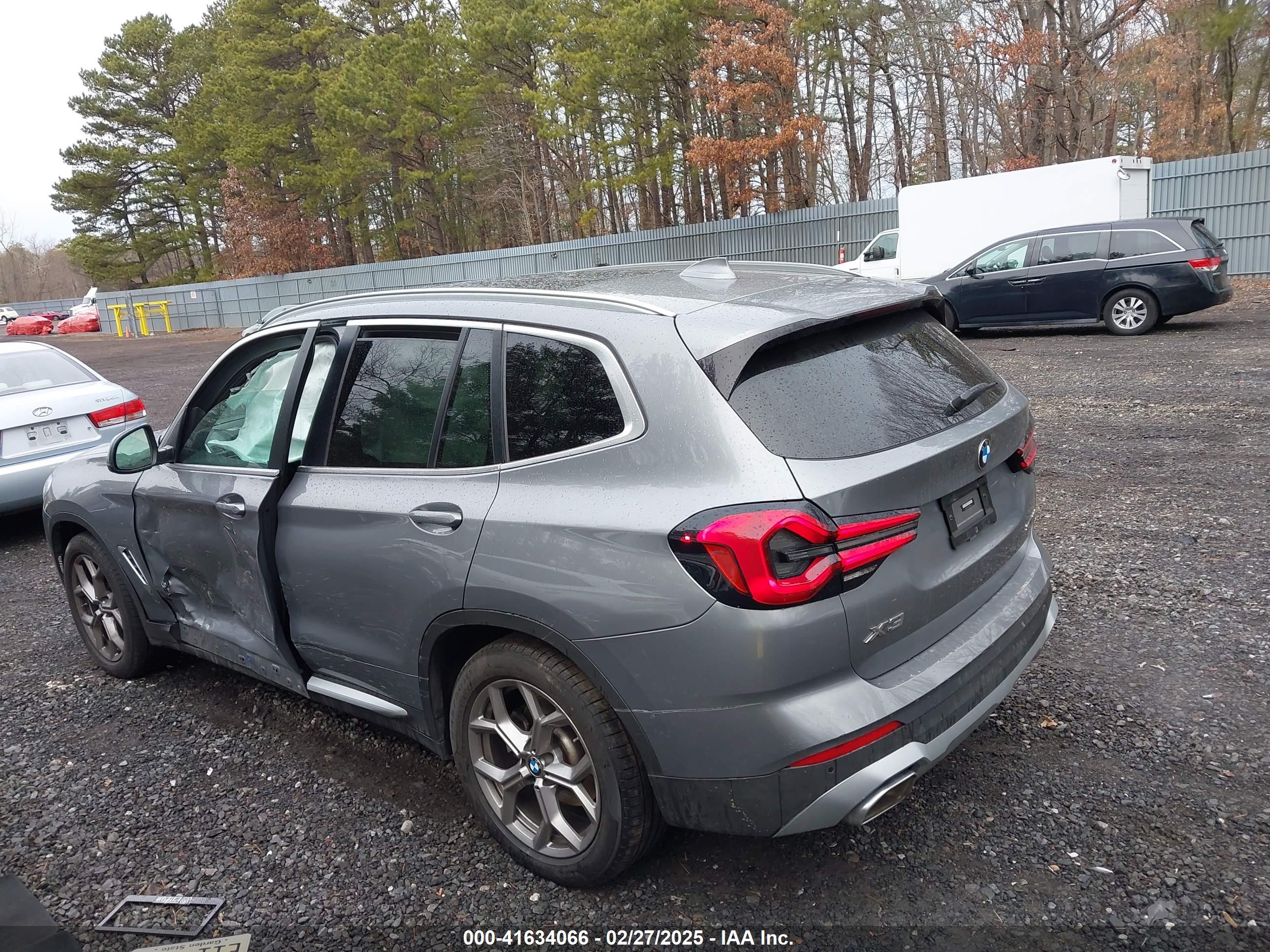 BMW X3 image 3