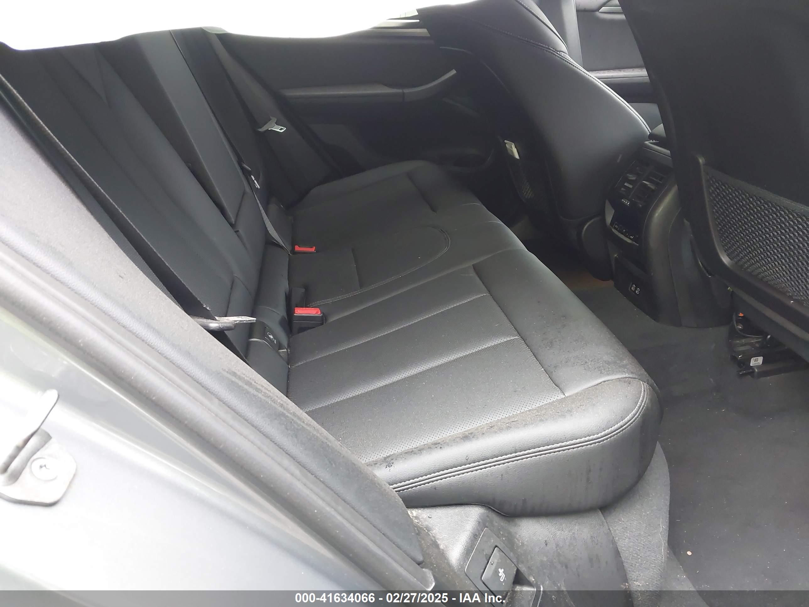 BMW X3 image 8