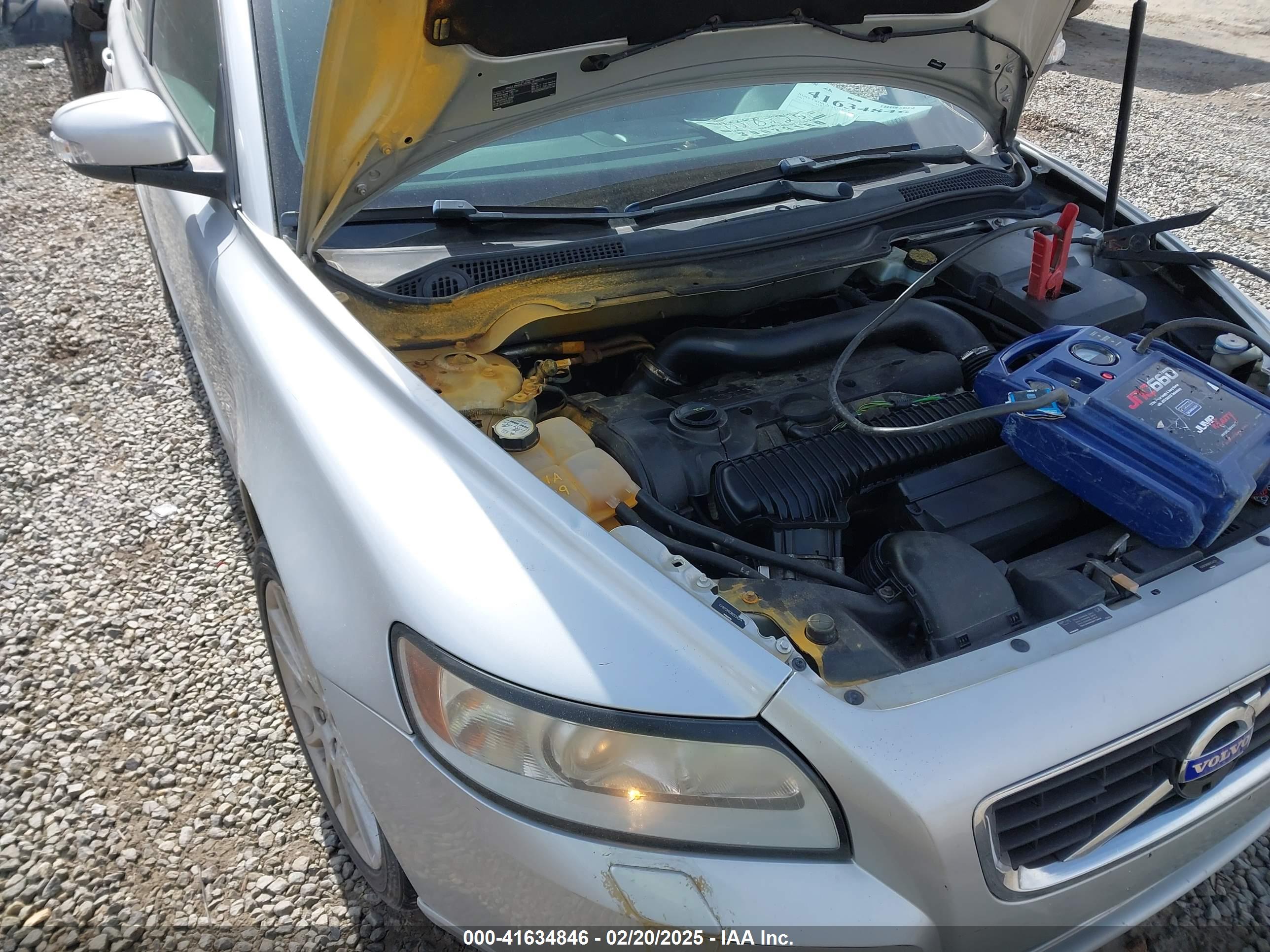 VOLVO S40 image 6