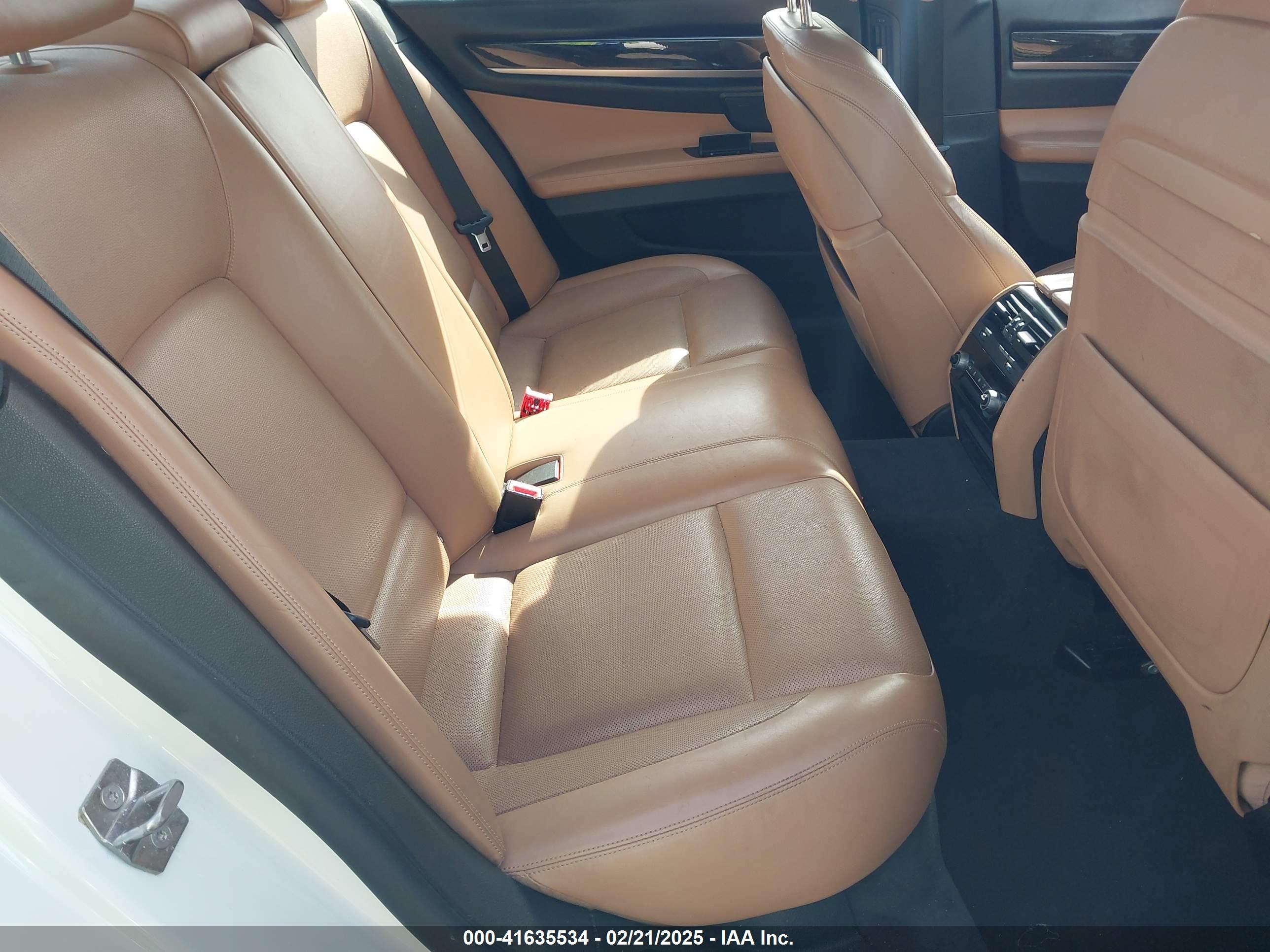BMW 740I image 8