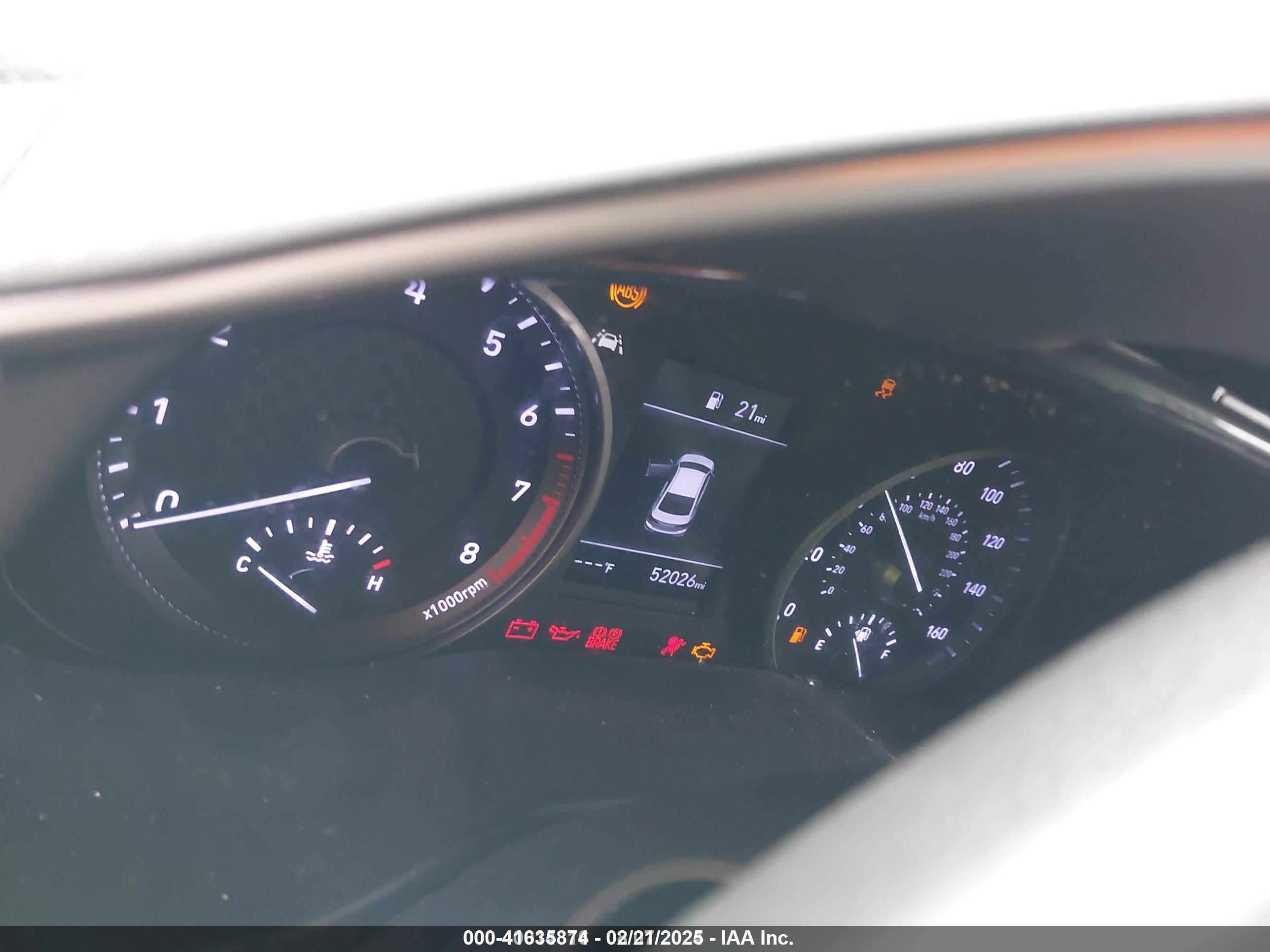 HYUNDAI ELANTRA image 7